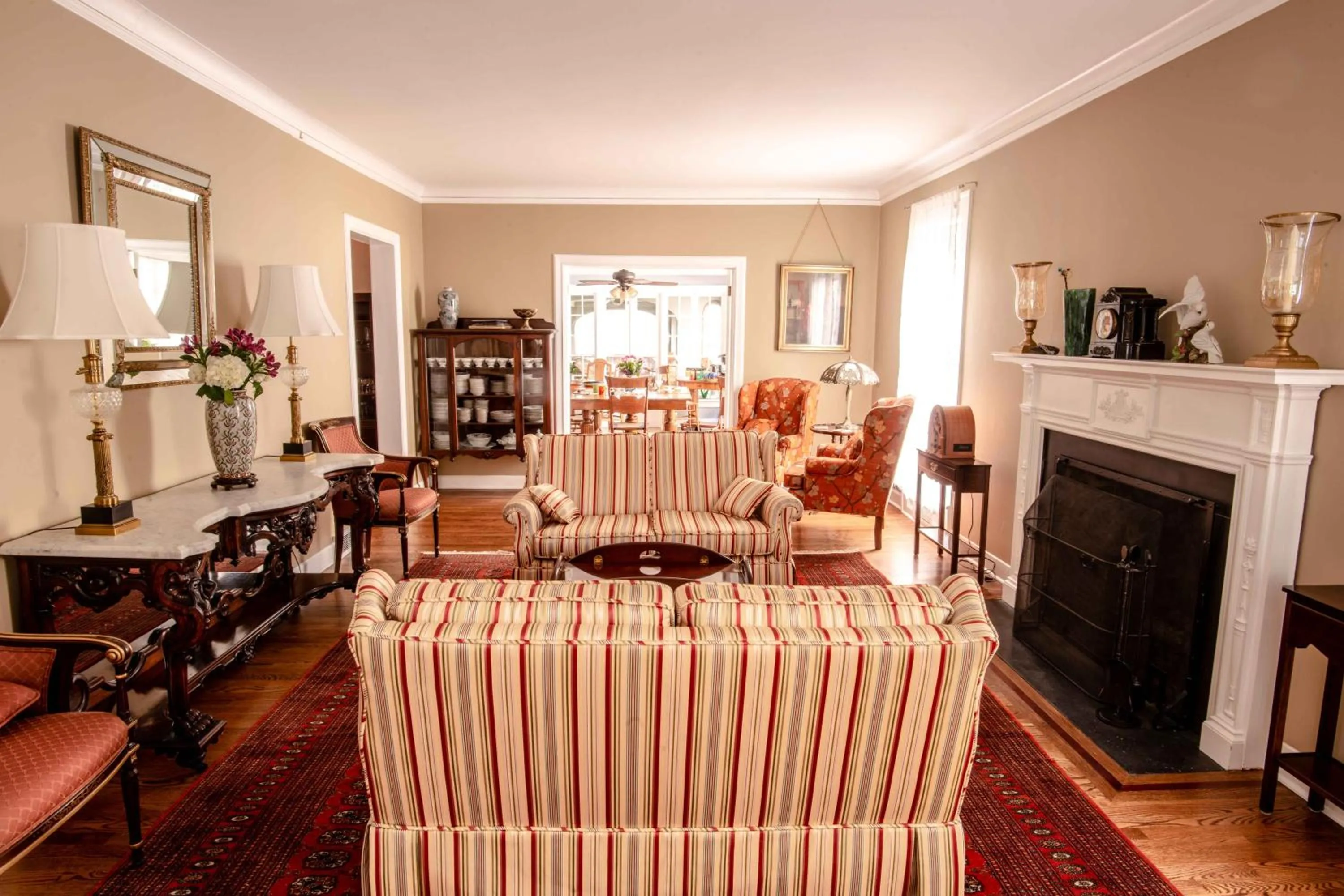 Living room in Valparaiso Inn B&B