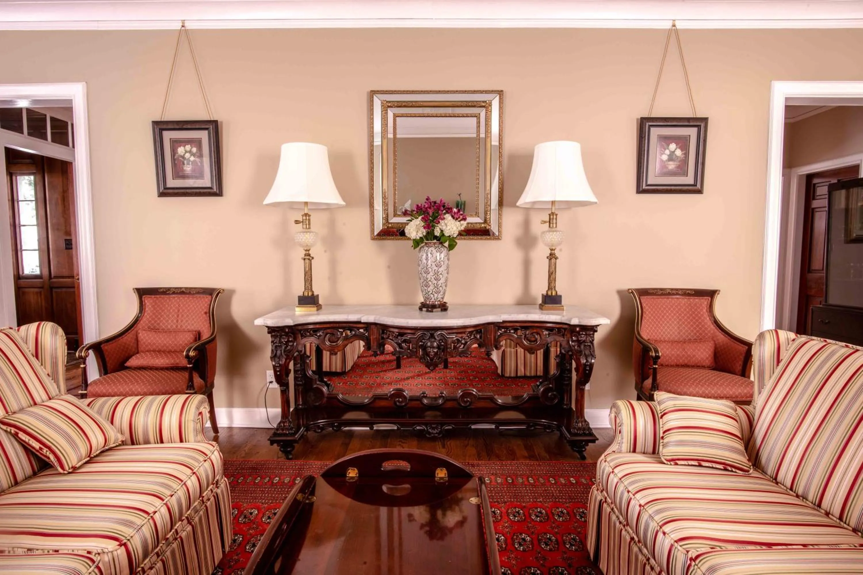 Living room in Valparaiso Inn B&B