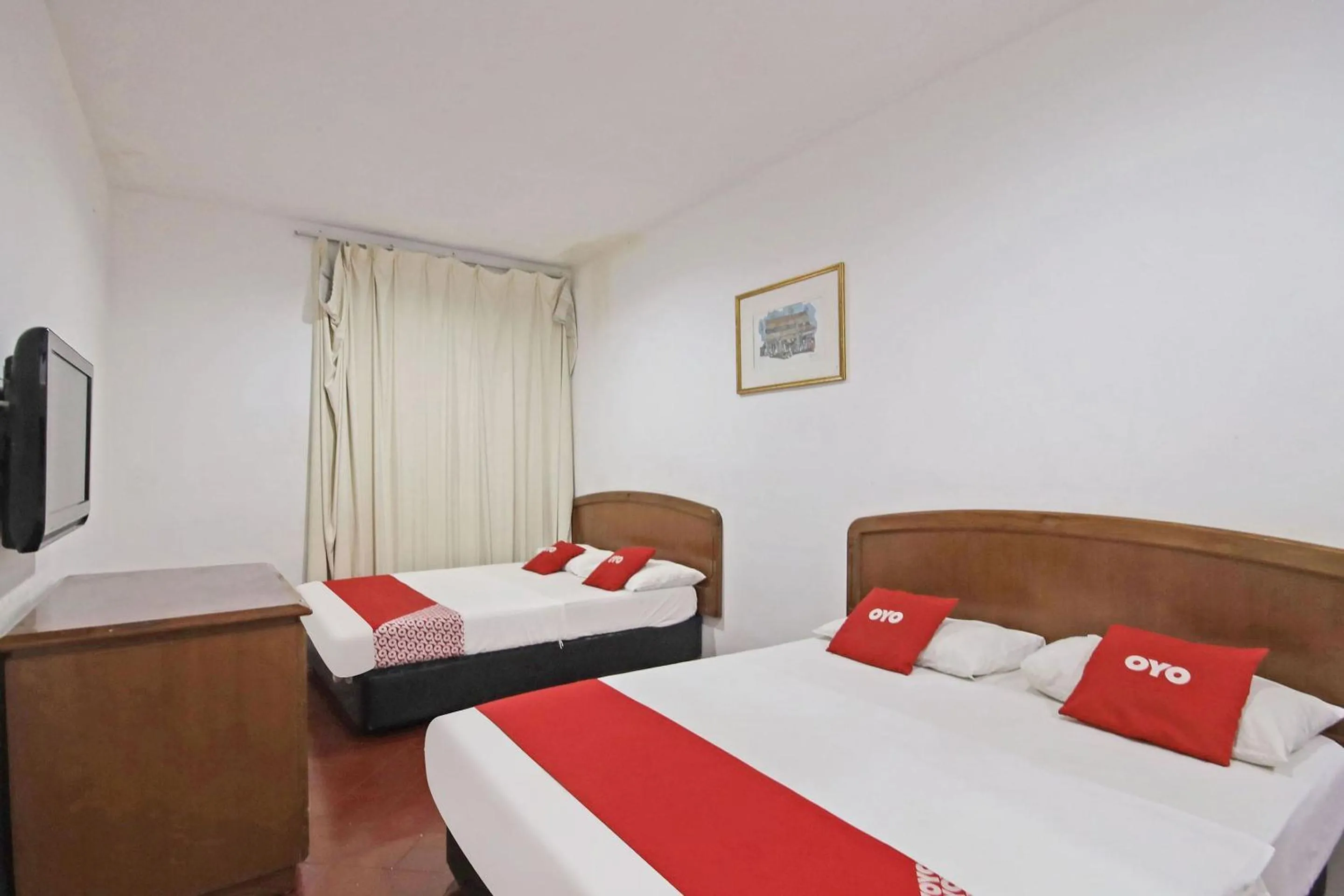 Bedroom, Bed in Hotel O Shalimar