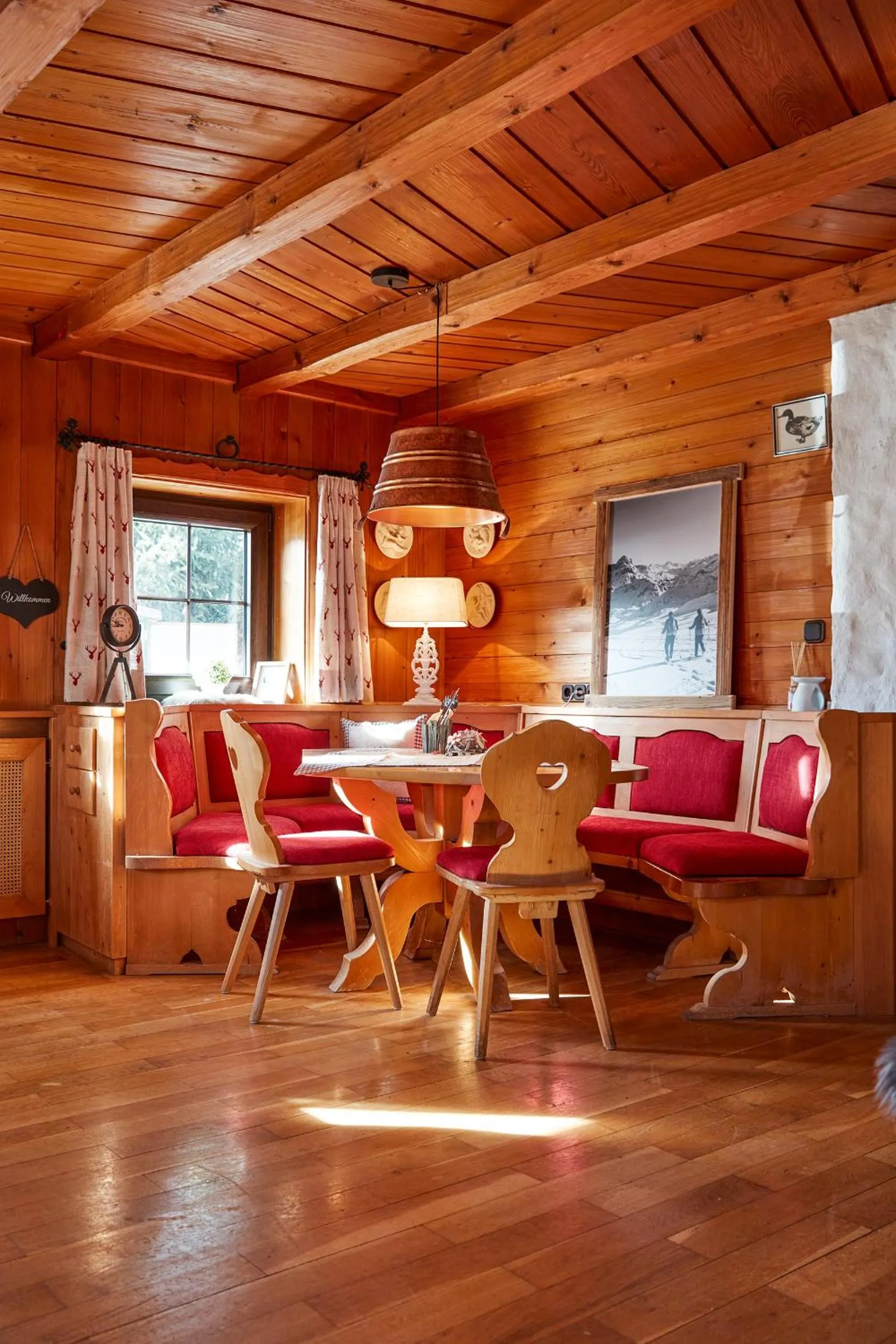 Restaurant/places to eat in Haus Magnushof