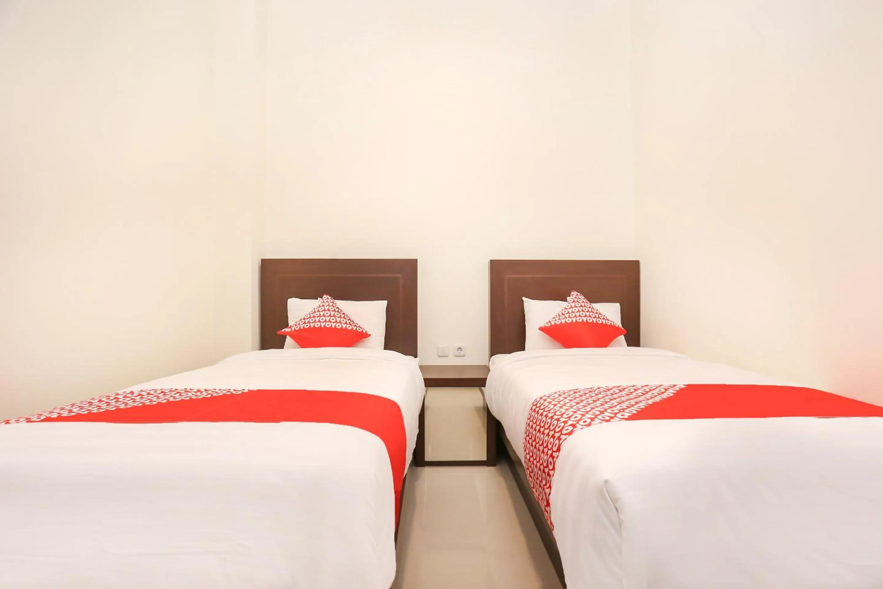 Bedroom, Bed in Collection O Yogyakarta near Jalan Malioboro formerly Alena Residence