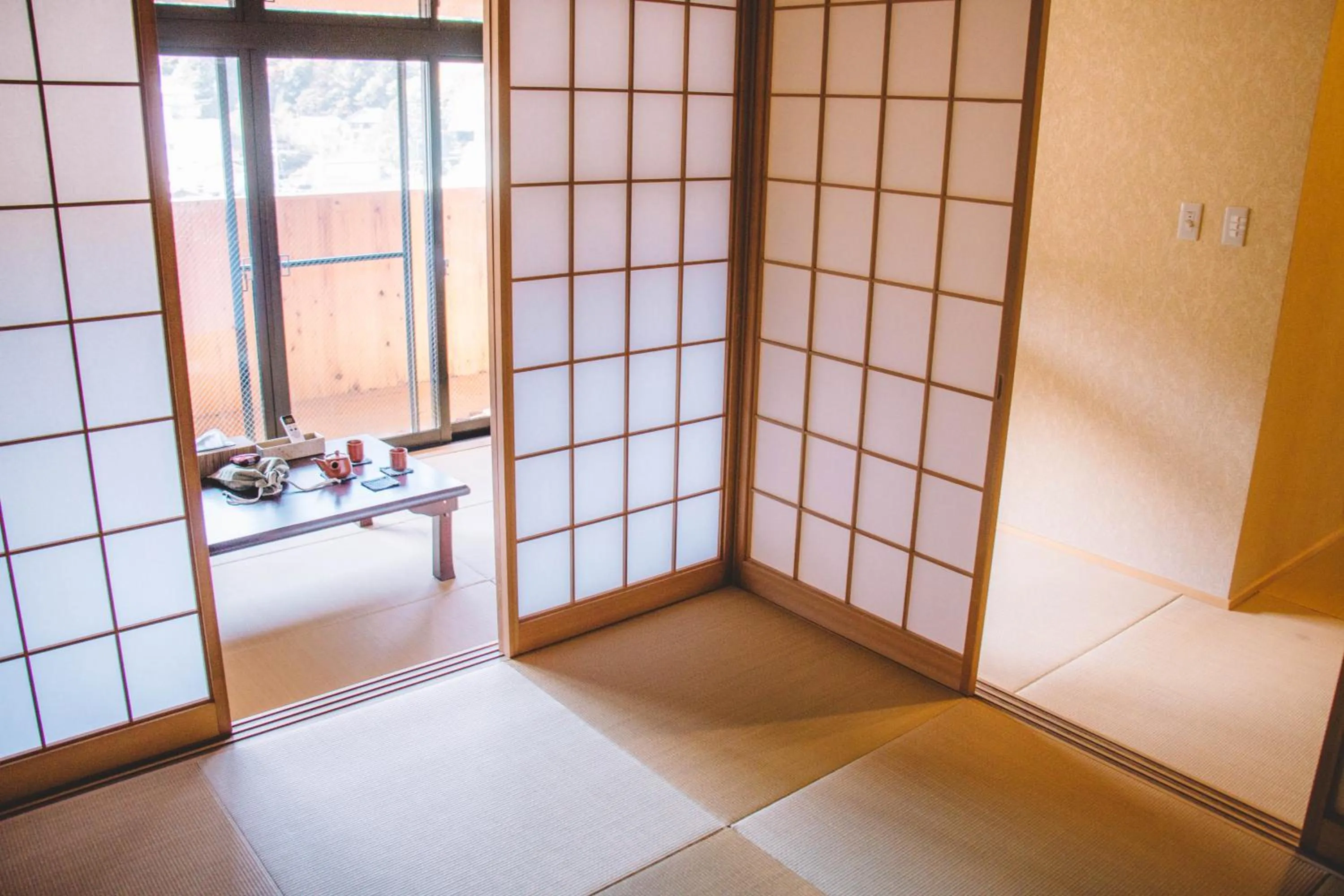 Photo of the whole room in Waseido Zen