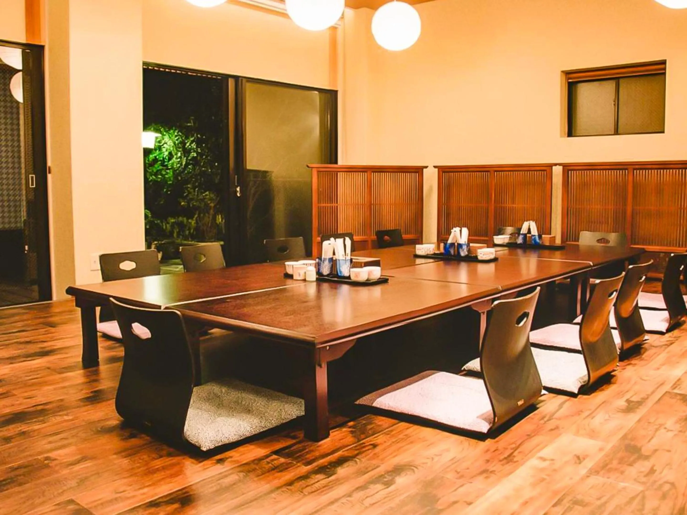 Photo of the whole room in Waseido Zen