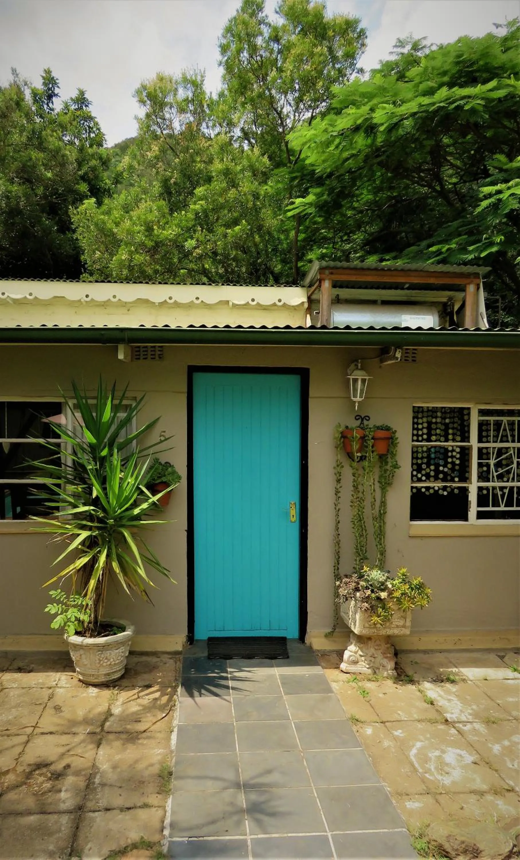 Fountain Baths Guest Cottages