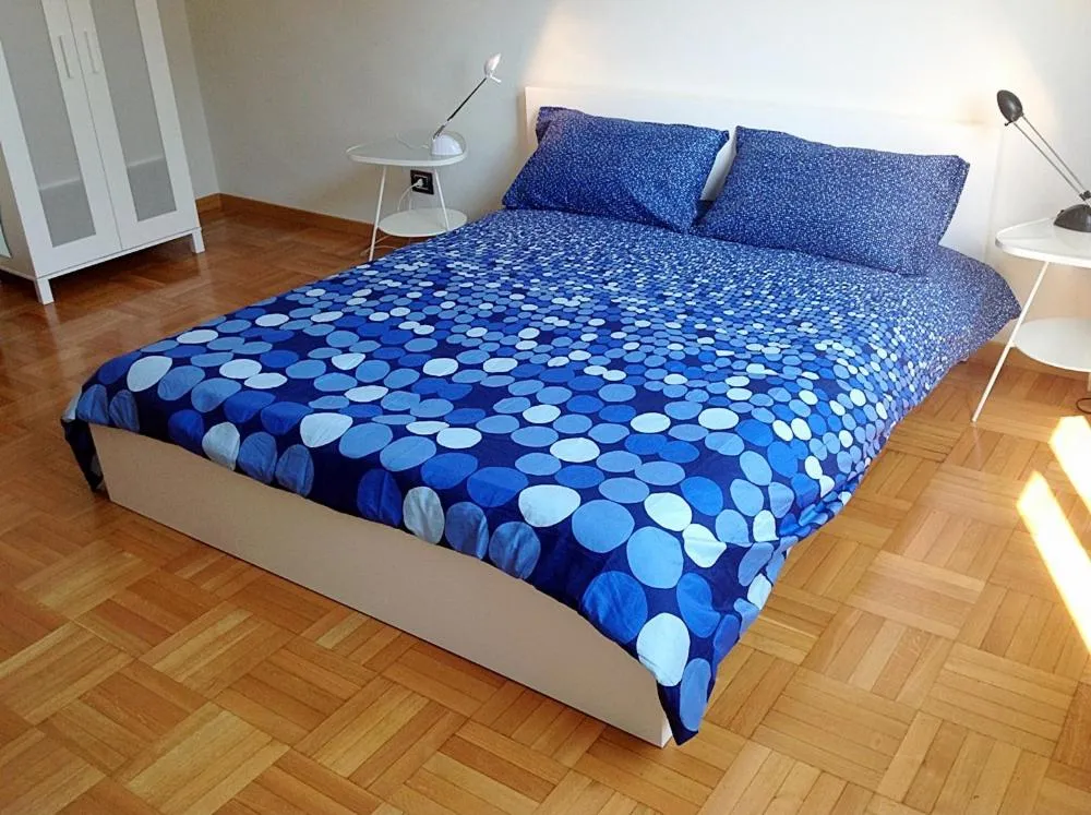 Bed in Bologna Center Town