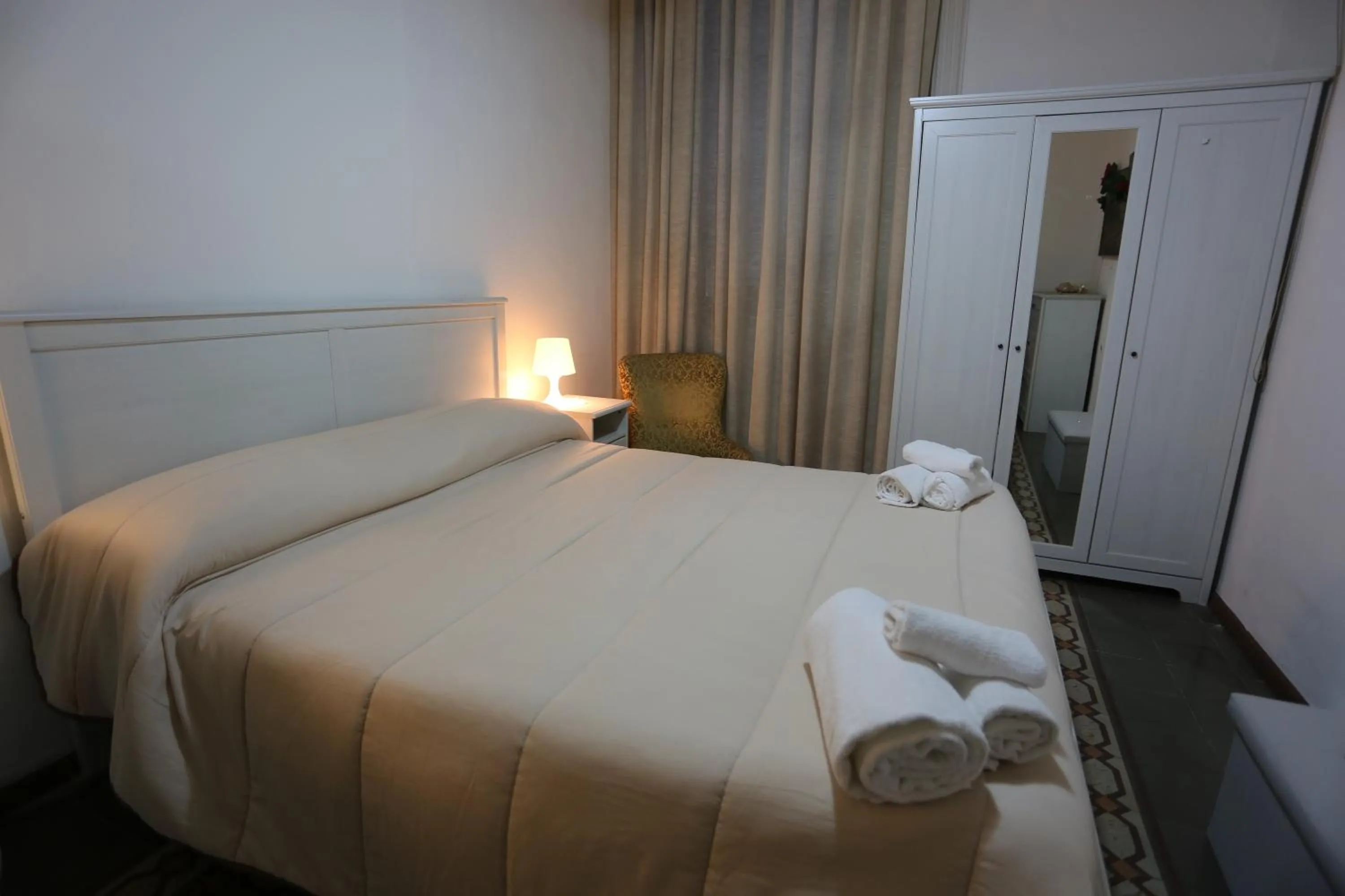 Bathroom, Bed in A Casa Di Laura