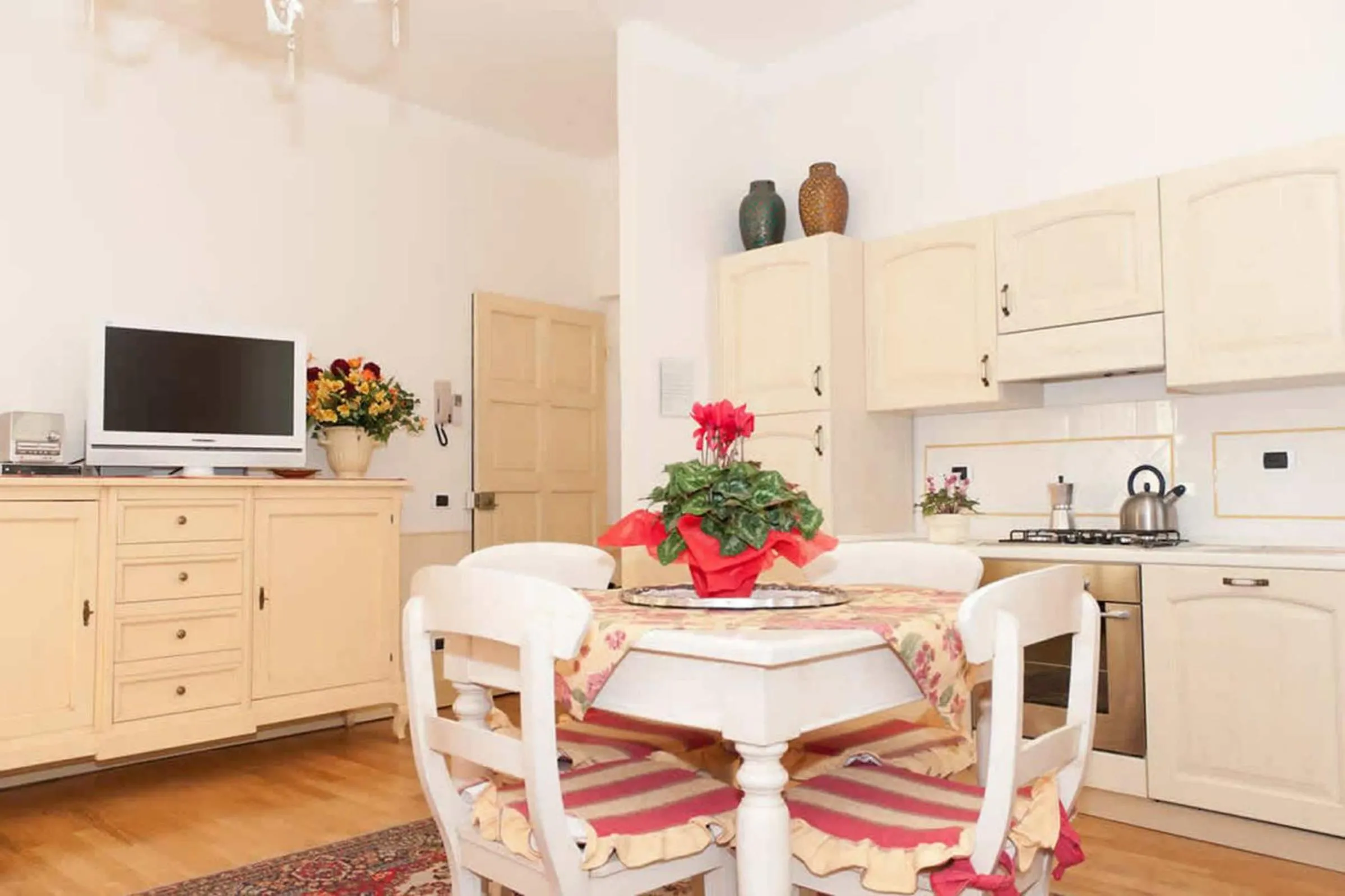 Other in Apartments In Pistoia