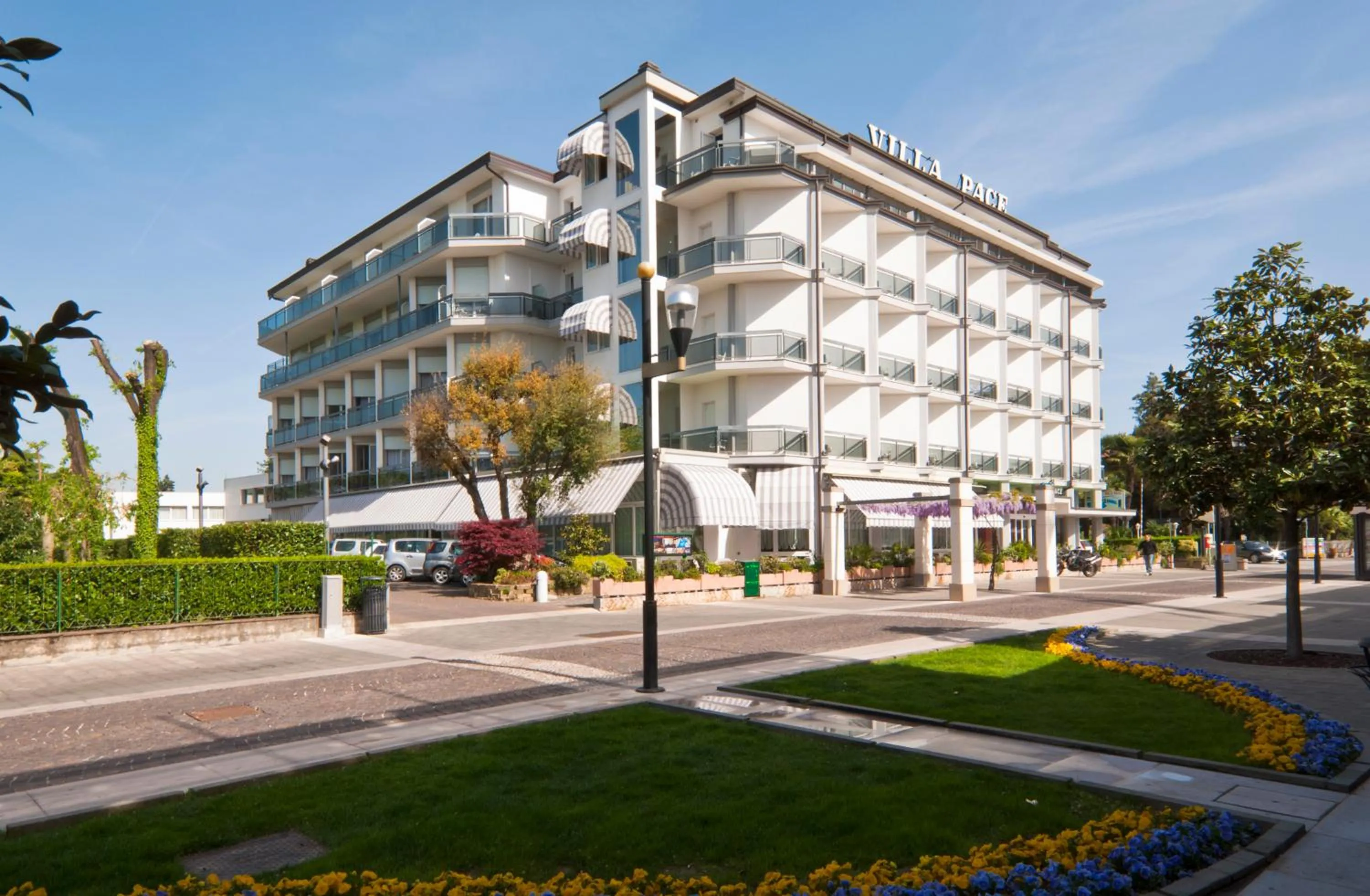 Decorative detail in Terme Villa Pace