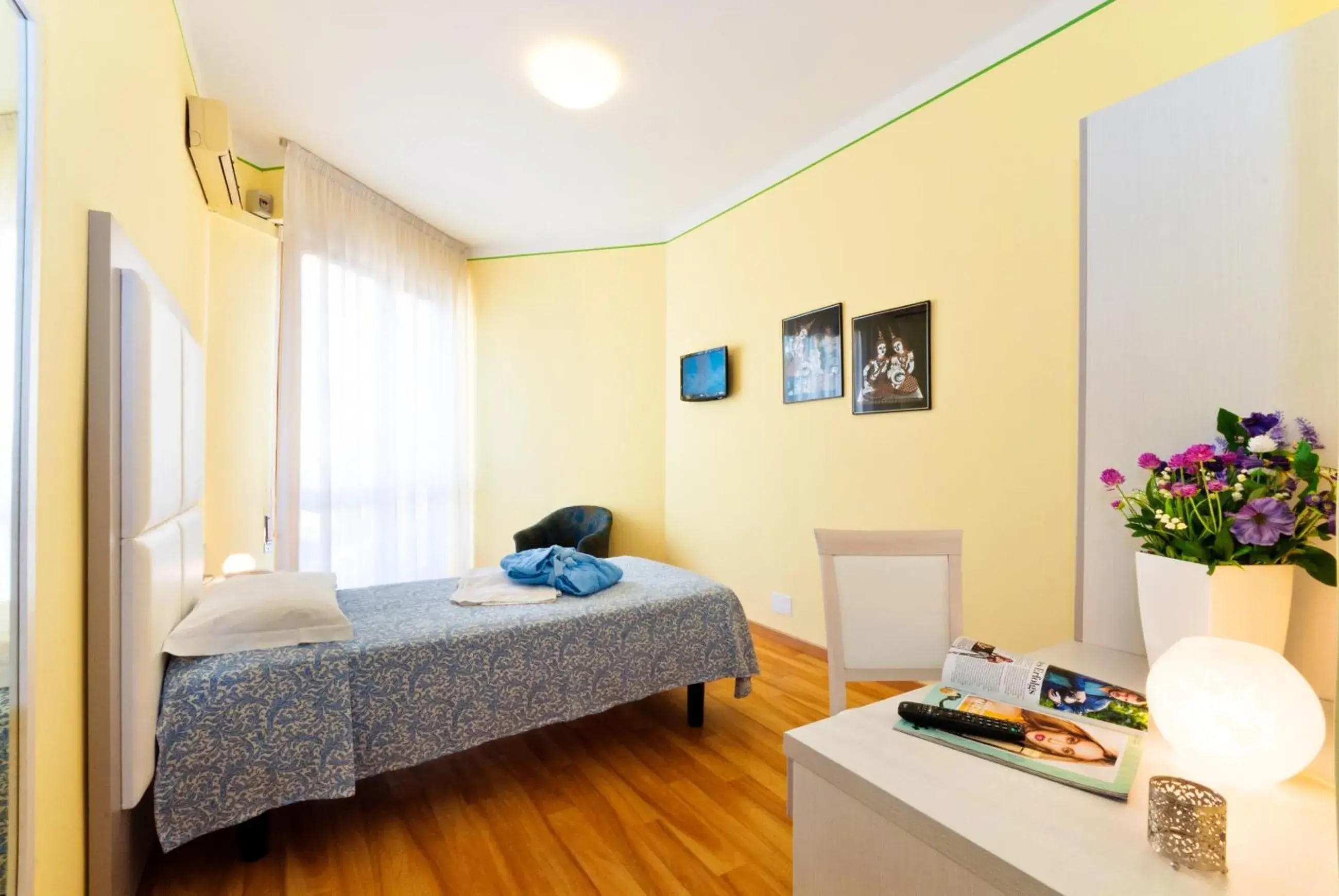 Superior Single Room - single occupancy in Terme Villa Pace Superior Single Room - single occupancy in Terme Villa Pace