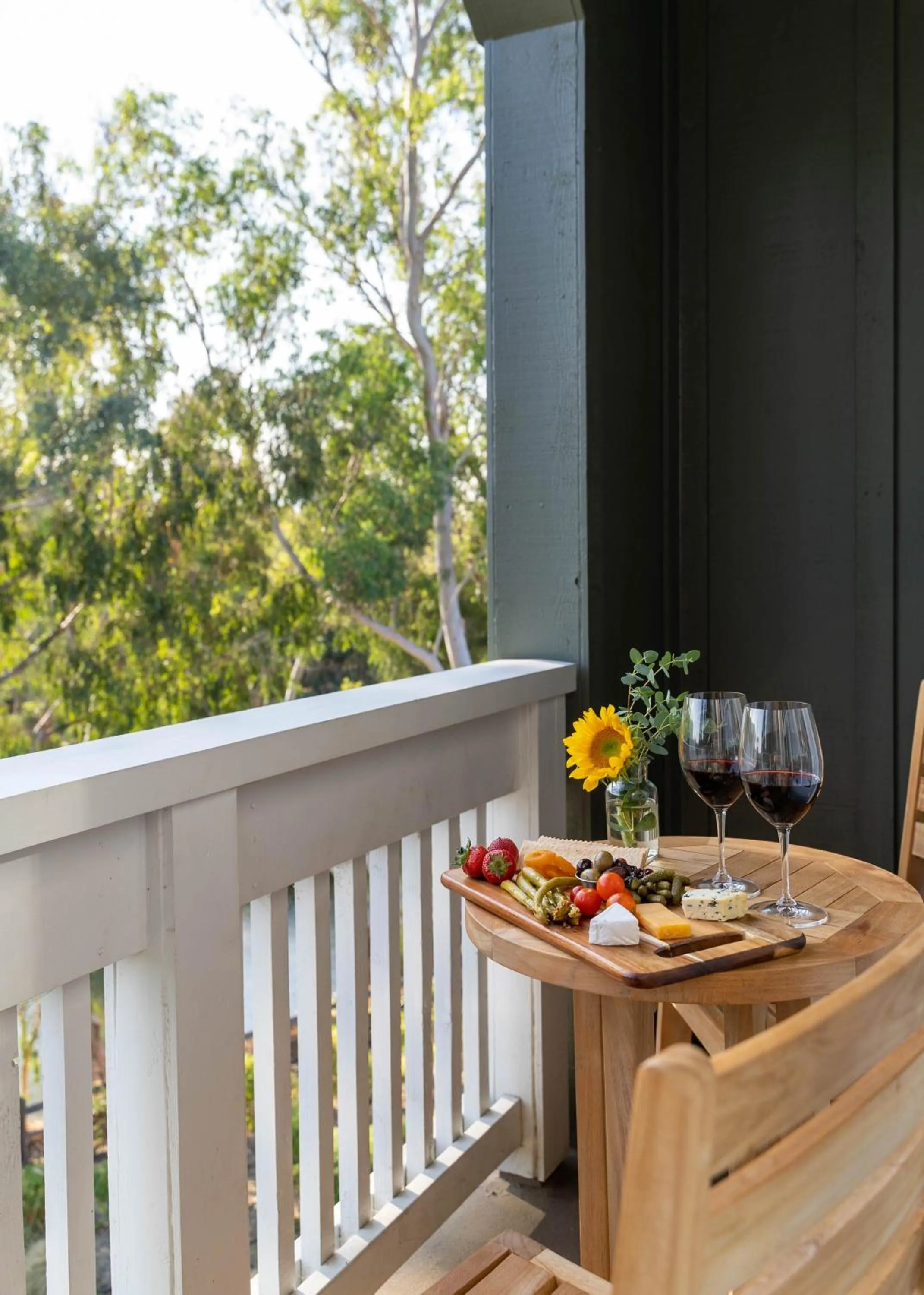 Patio in River Terrace Inn, a Noble House Hotel