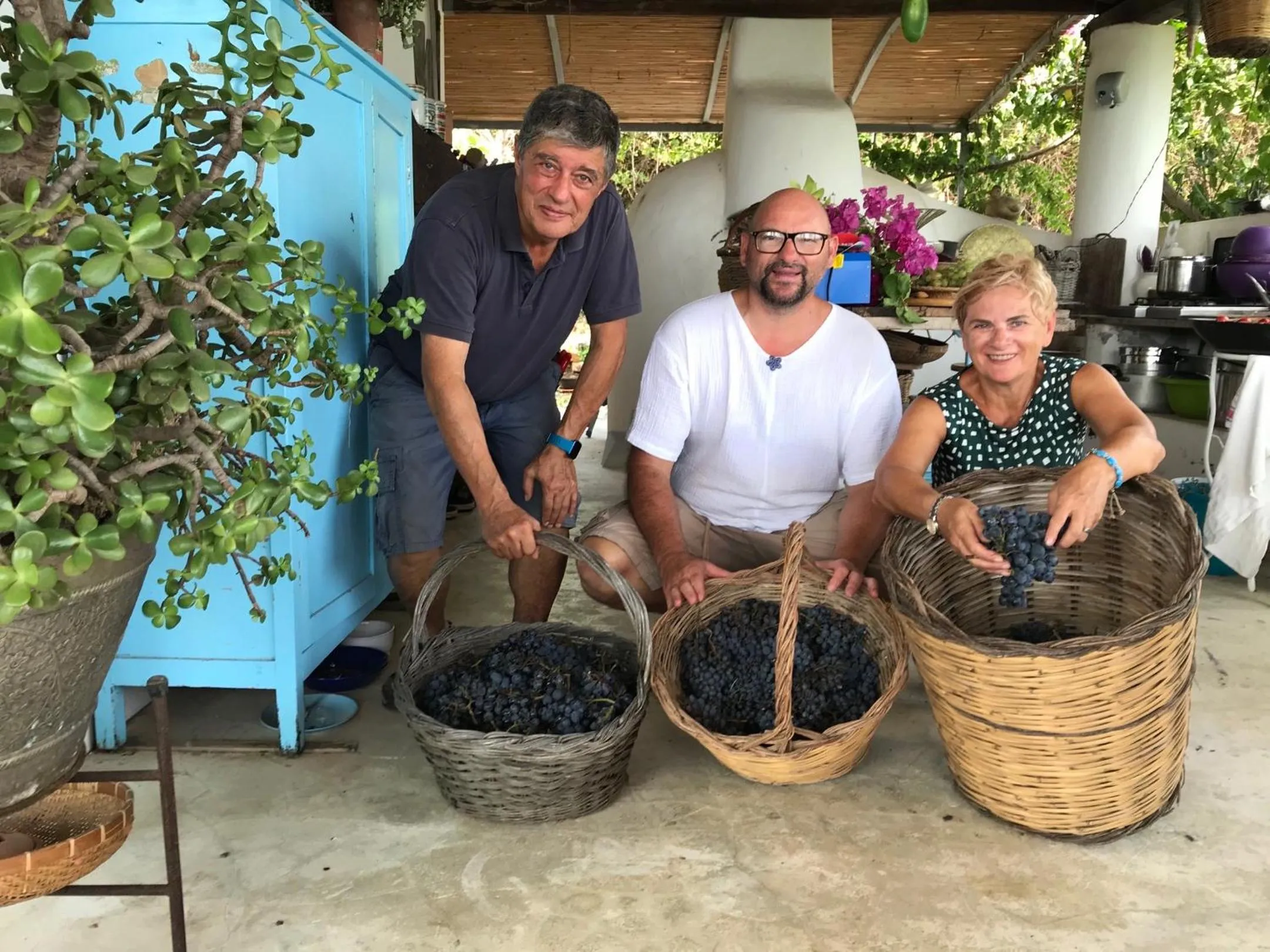 Staff in B&B Al Salvatore Di Lipari