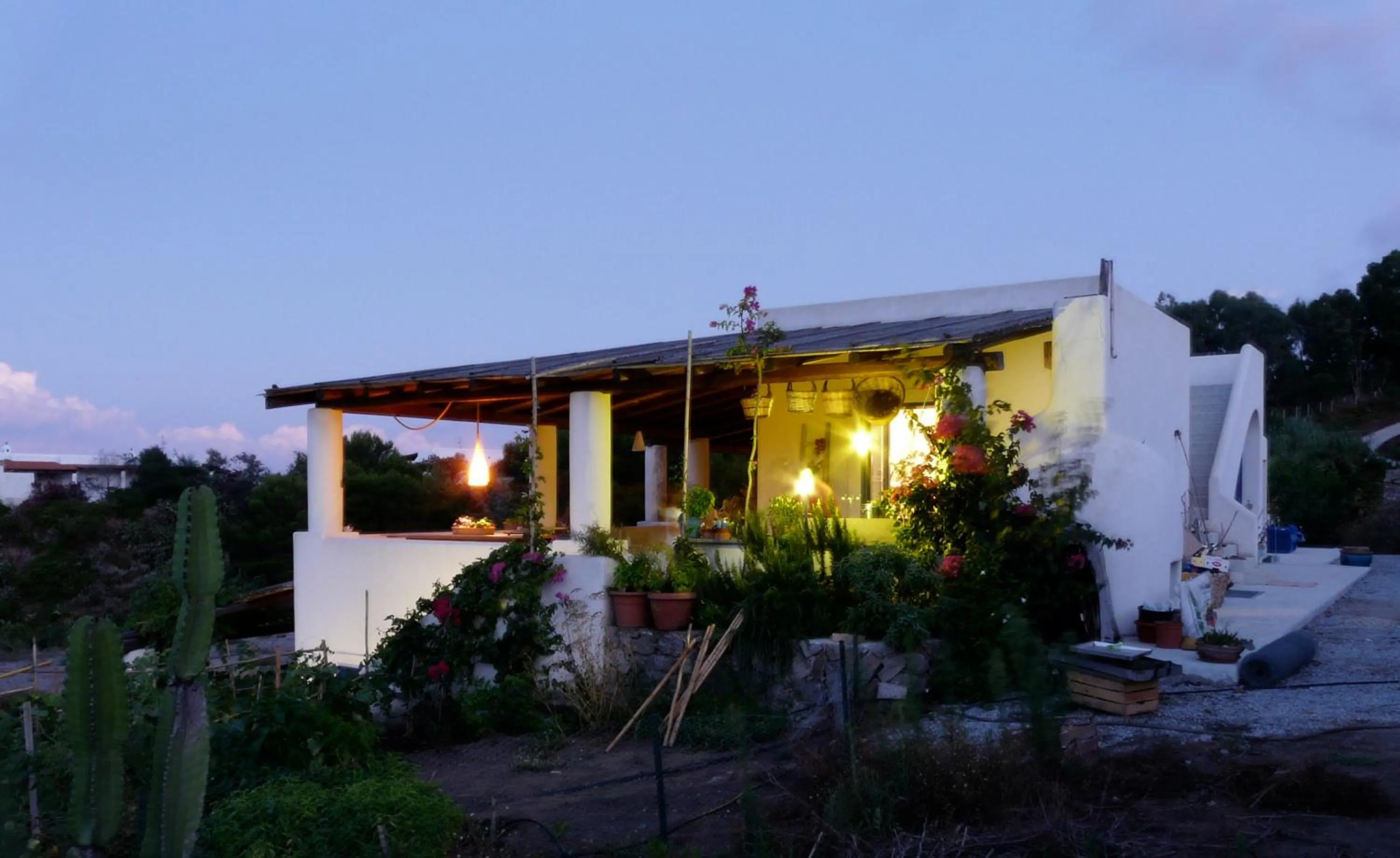 Facade/entrance in B&B Al Salvatore Di Lipari