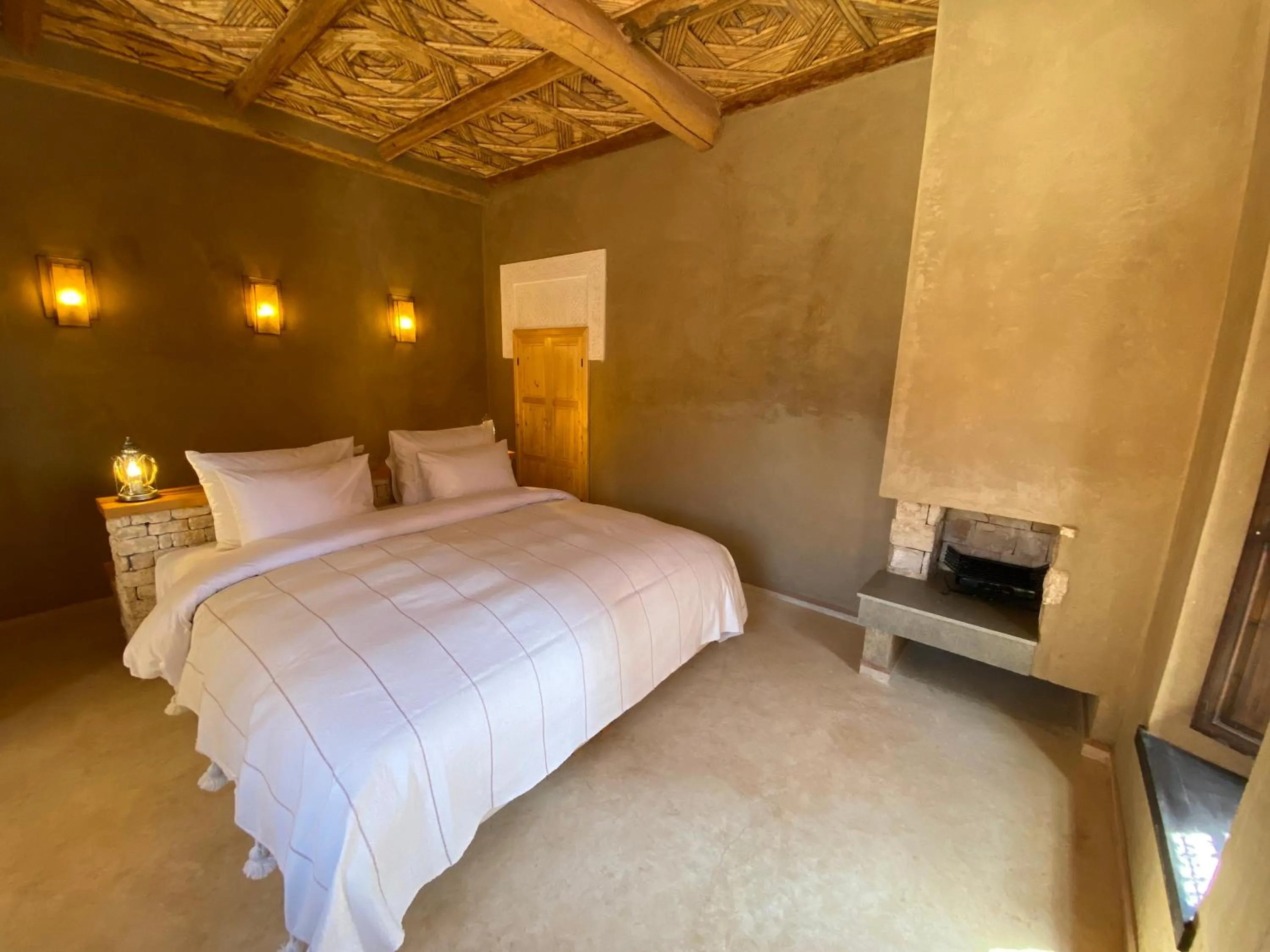 Bed in Kasbah Tamsna