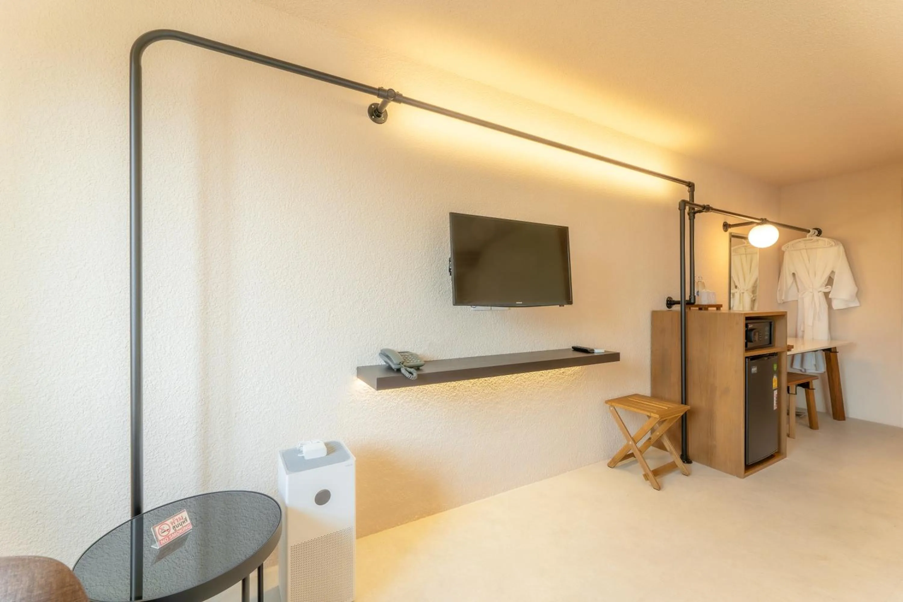 TV and multimedia in Mai Hotel Chiang Mai ใหม่โฮเทล เชียงใหม่