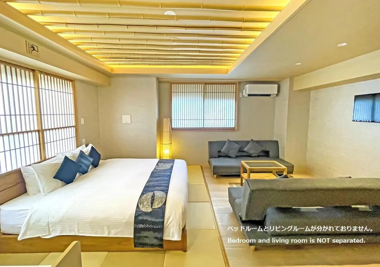 Photo of the whole room, Bed in Stay SAKURA Tokyo Shinjuku Hyakukura