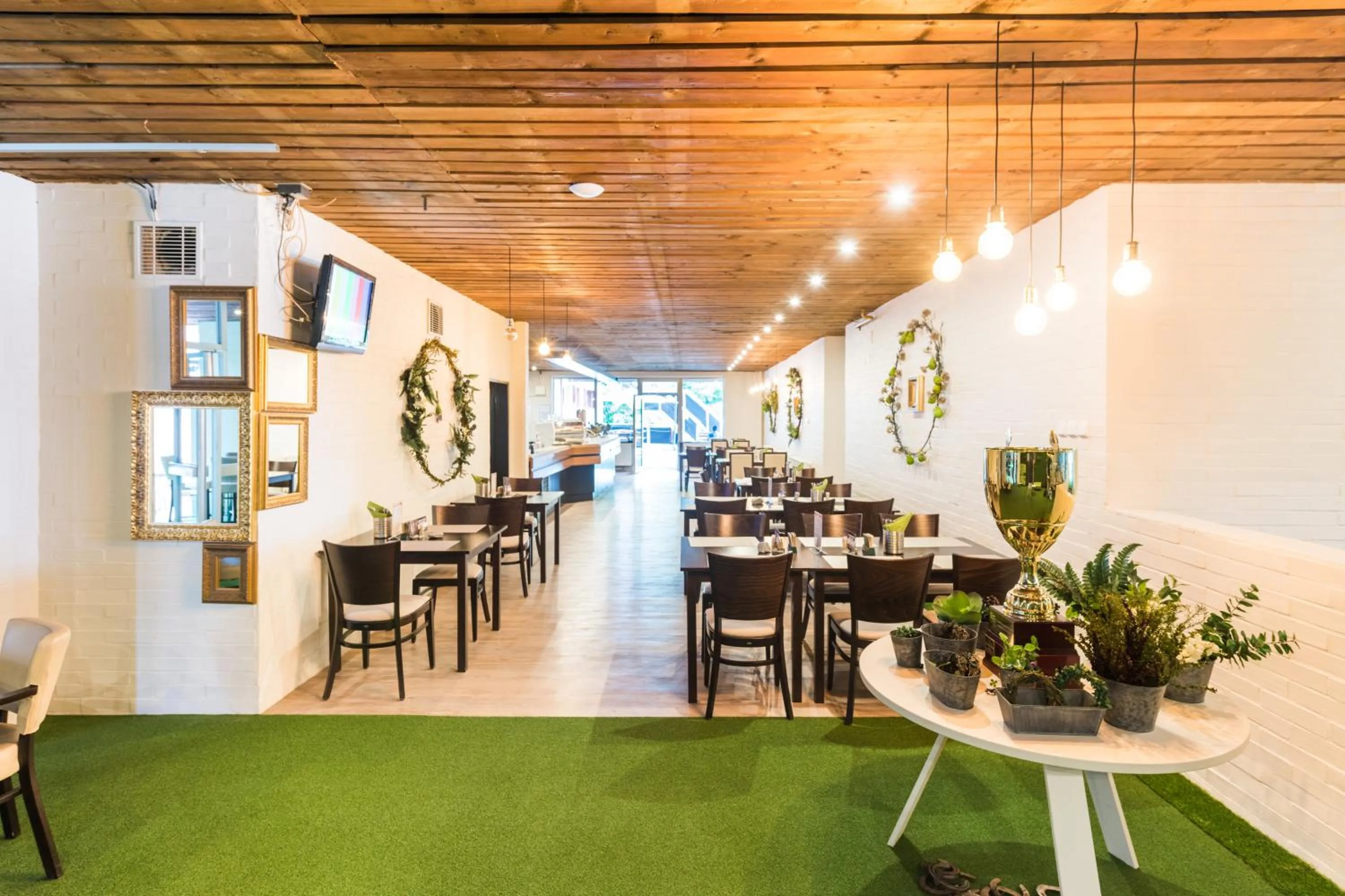 Restaurant/places to eat in B&B Chuchle Arena Praha