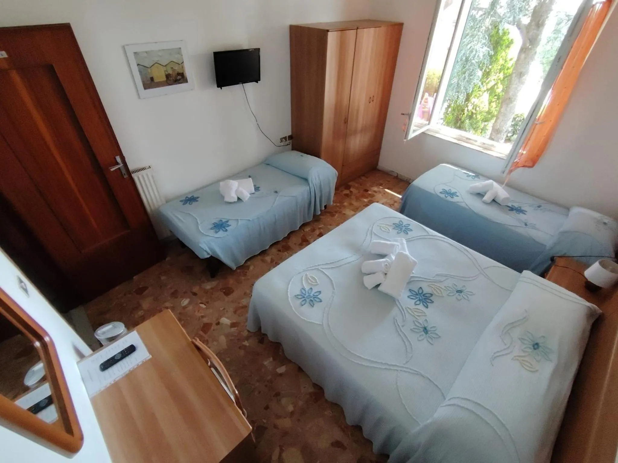 Photo of the whole room, Bed in Hotel Silvia Framura - Cinque Terre