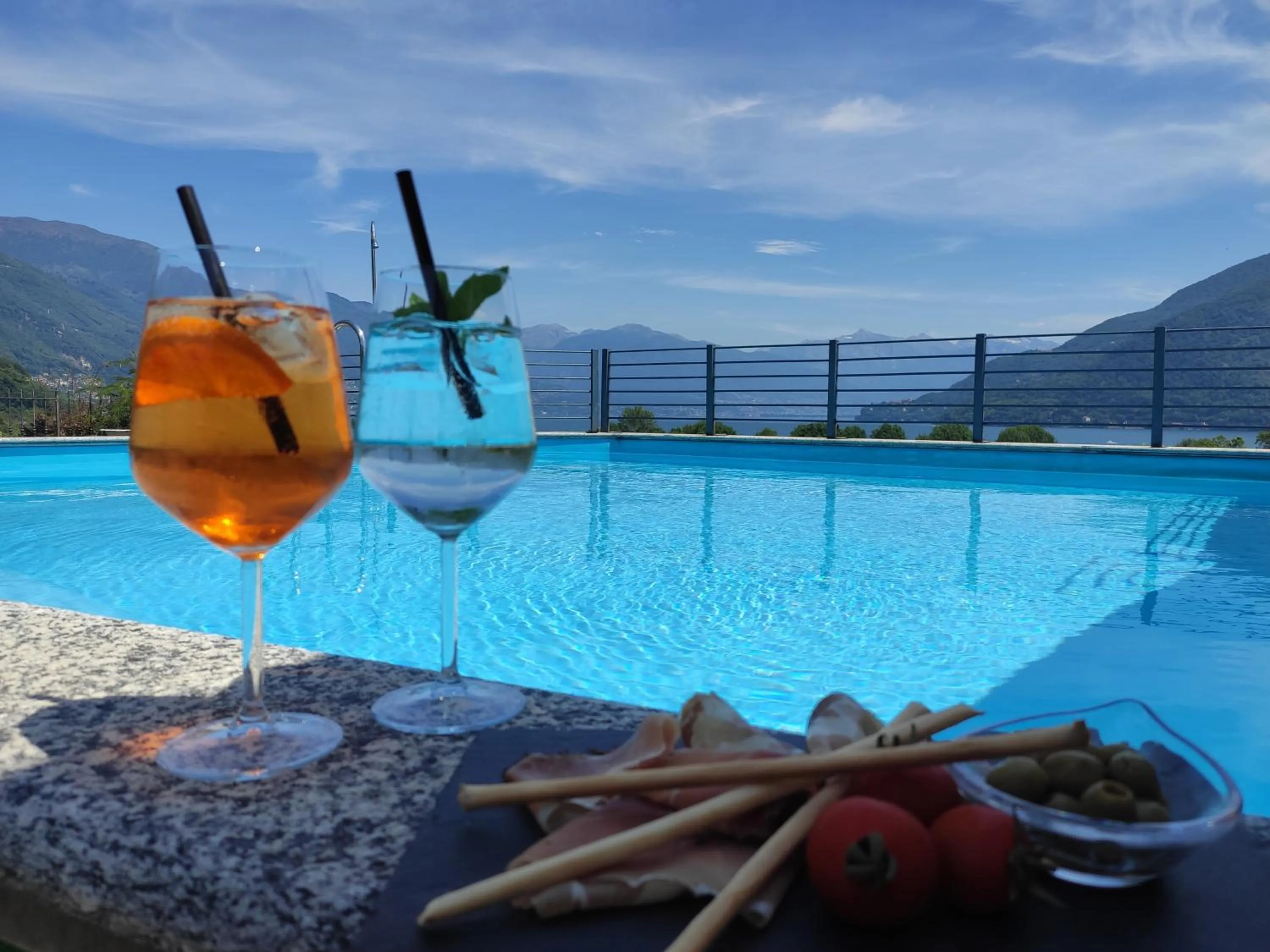 Swimming pool in Hotel Giardino