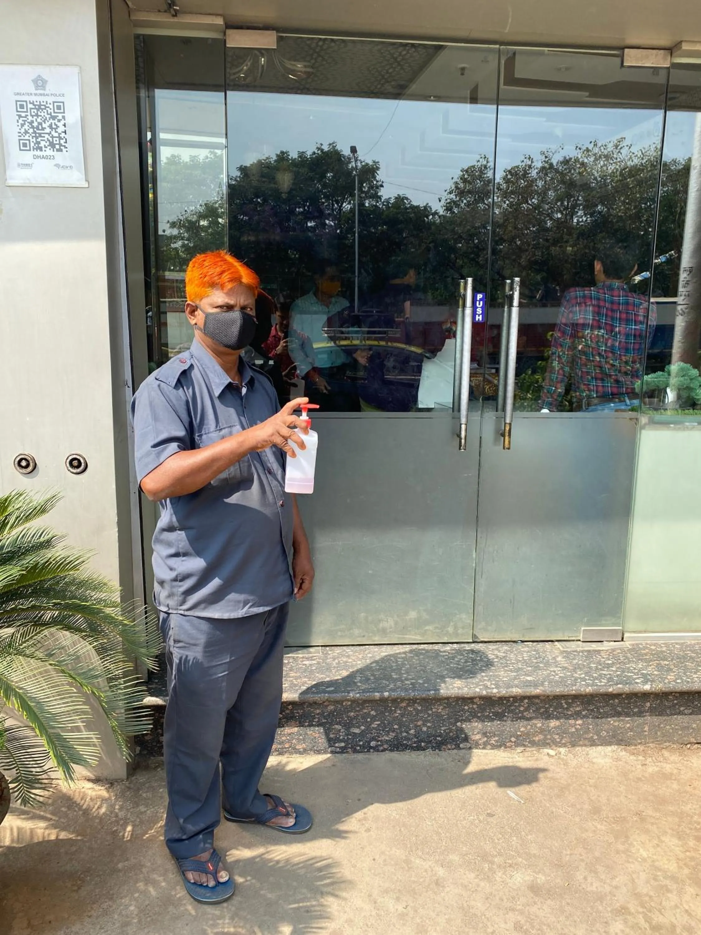 Facade/entrance in Hotel Hometown Near US Embassy BKC