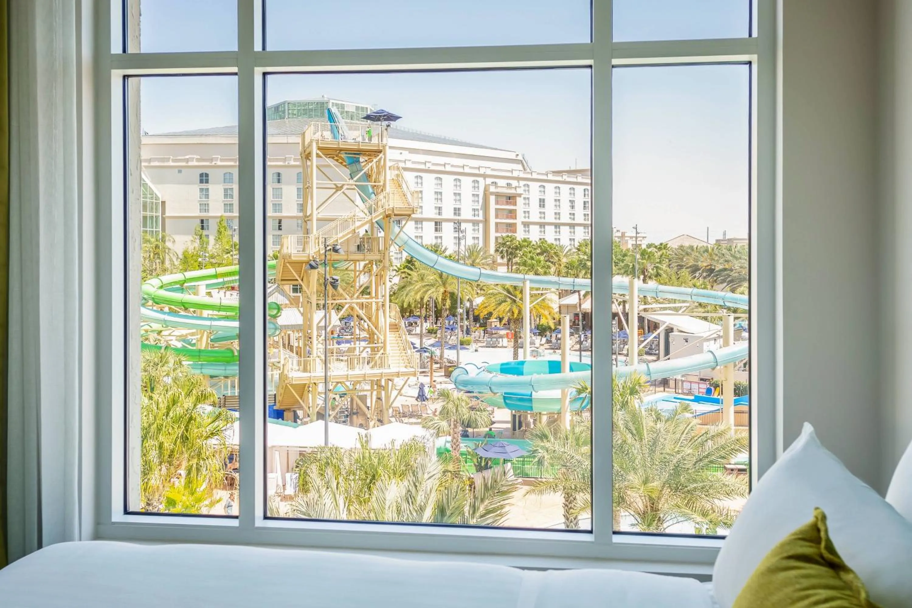 Photo of the whole room in Gaylord Palms Resort & Convention Center