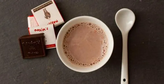 Food and drinks in Hotel De Londres