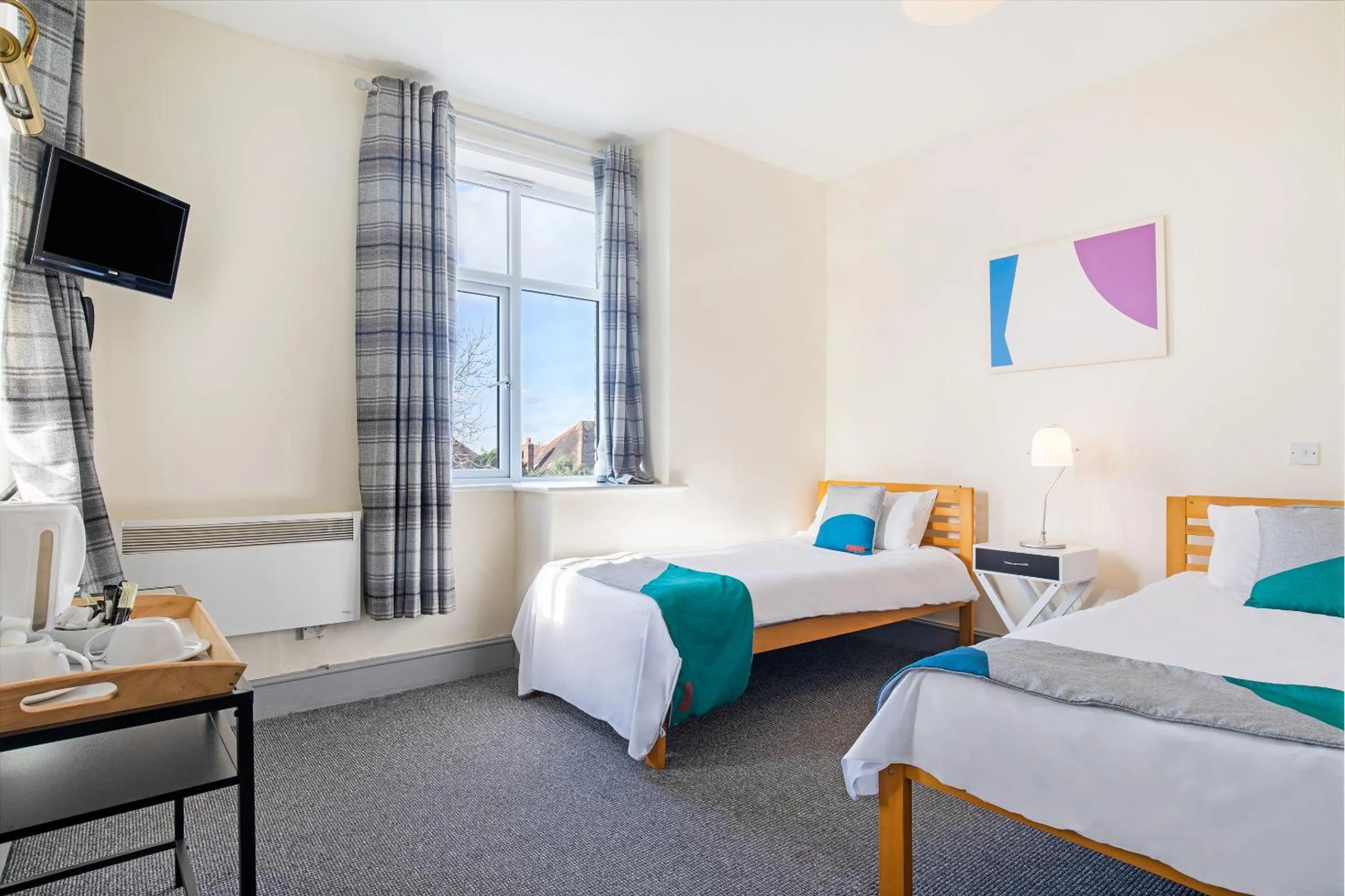 Bedroom, Bed in OYO The Green Man Pub And Hotel