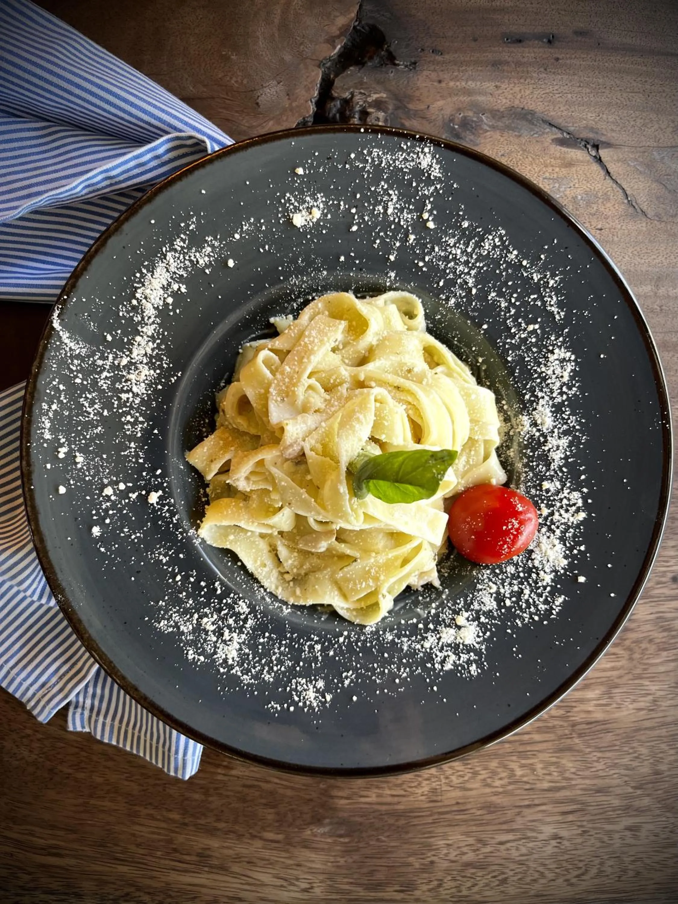 Food and drinks in Barkod Otel