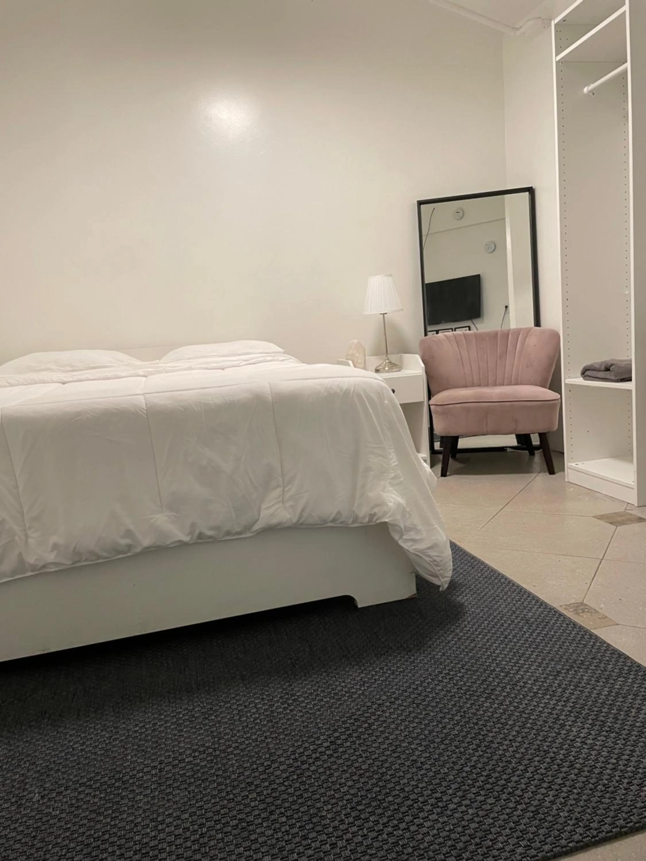 Bed in Culver City Hostel