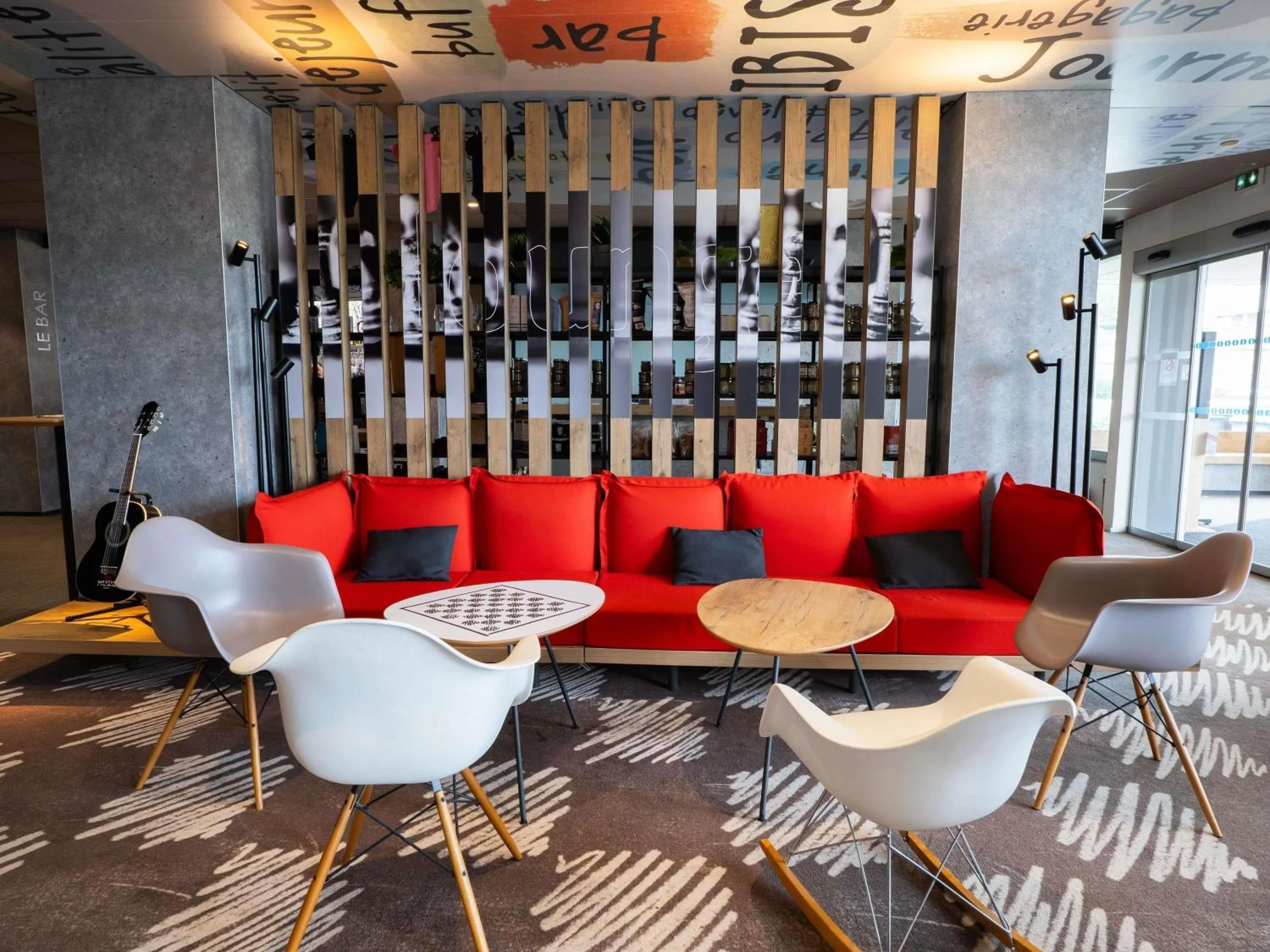 Property building in ibis Dijon Gare