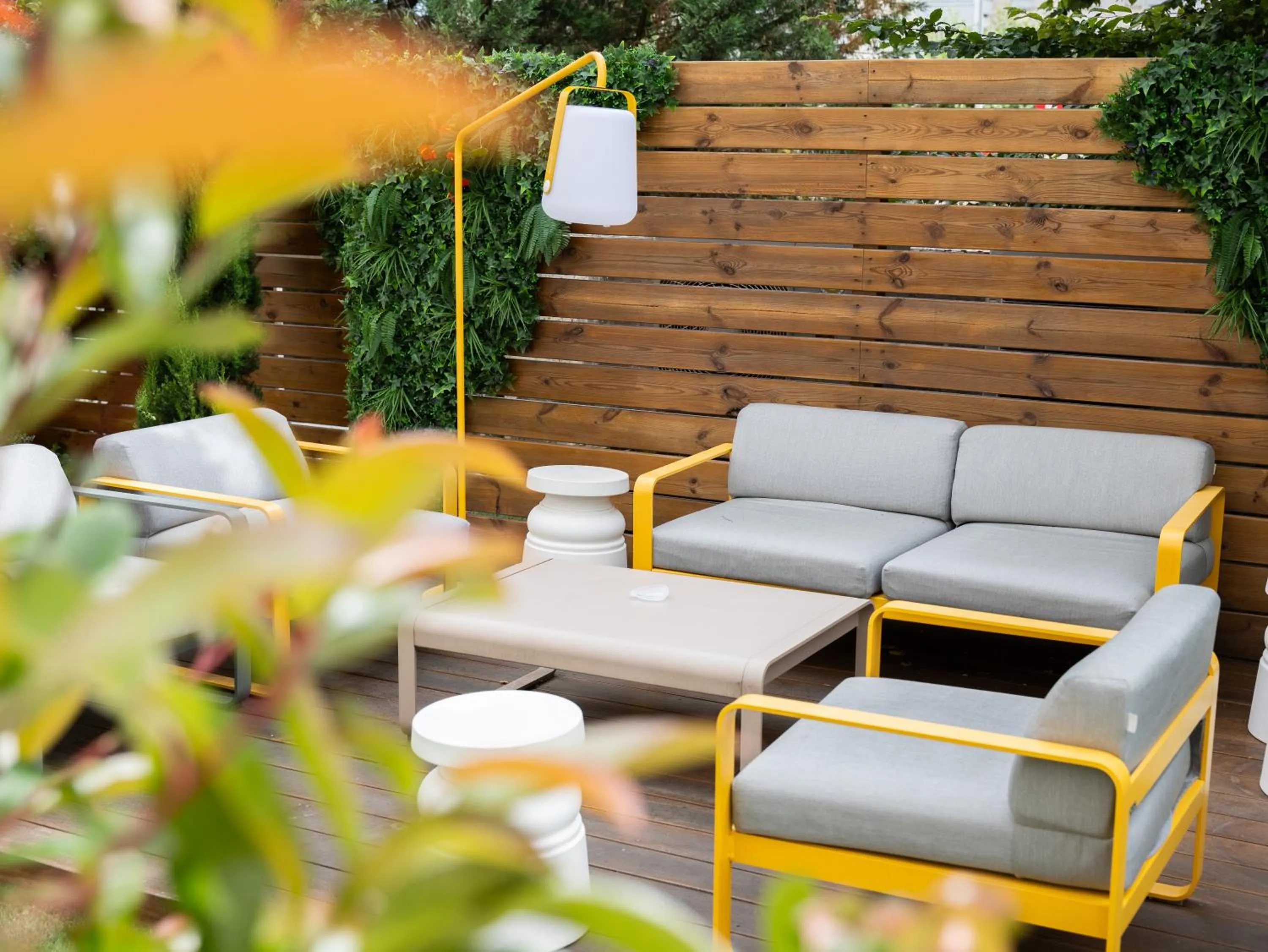 Patio in ibis Dijon Gare