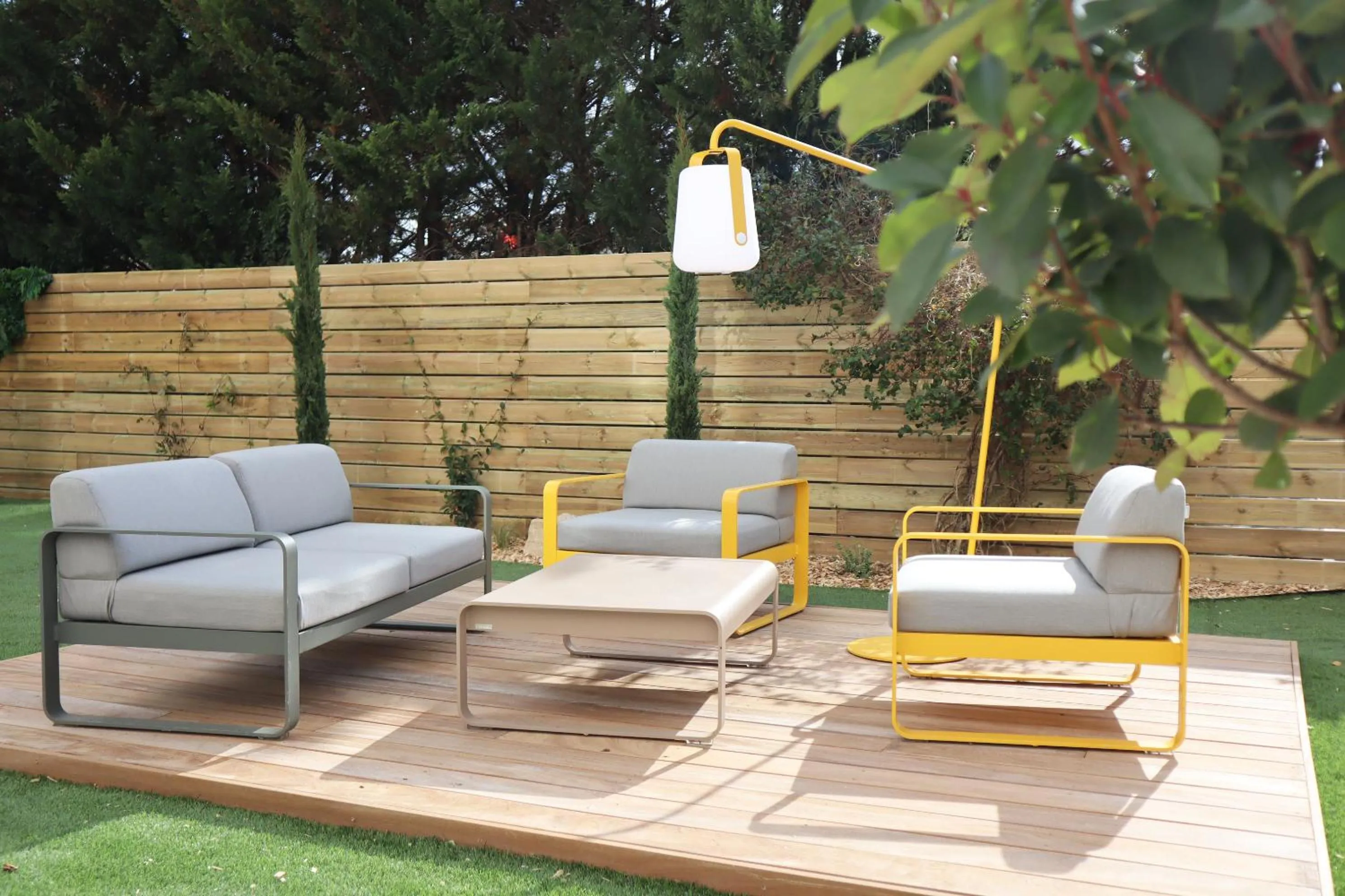 Patio in ibis Dijon Gare