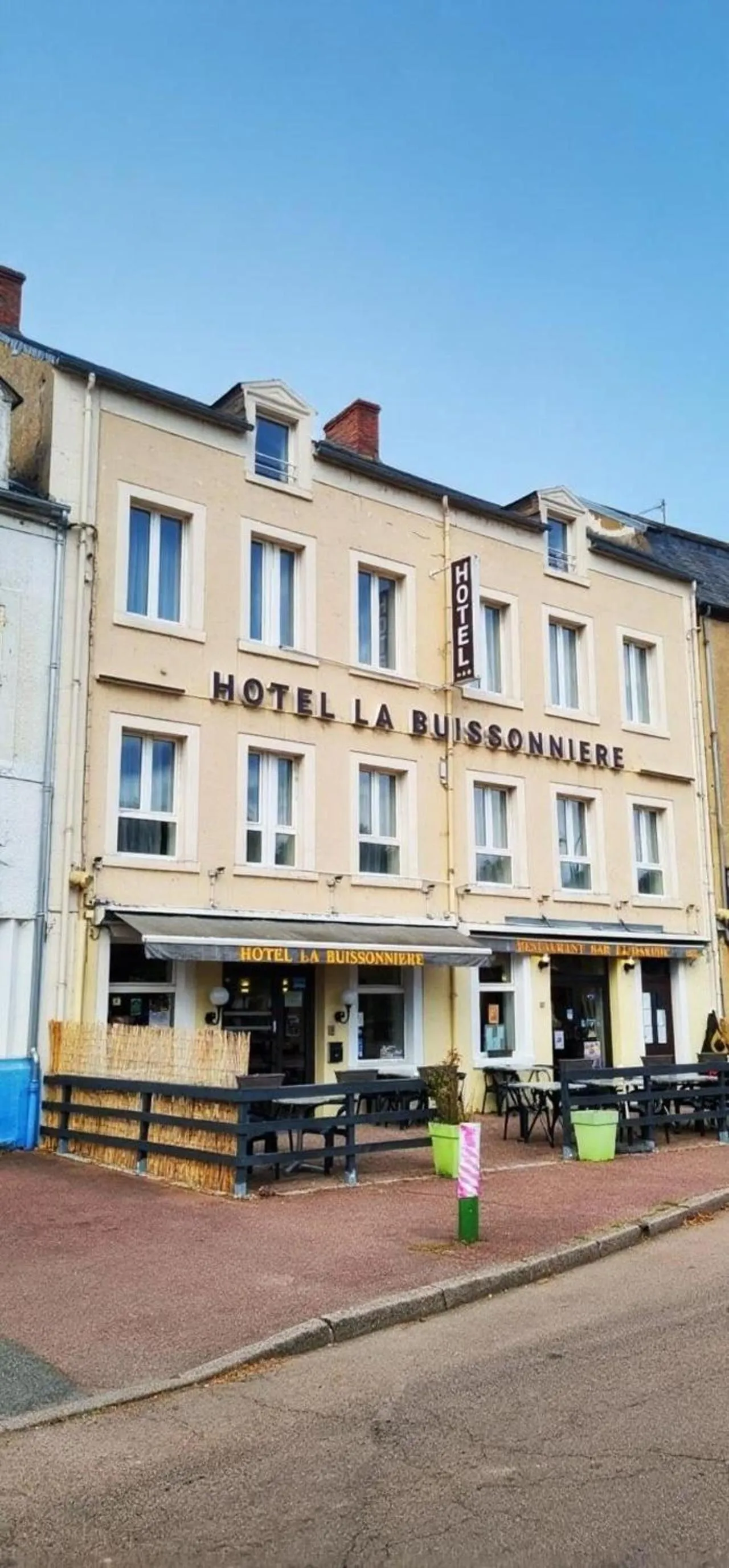 Property building in La Buissonnière