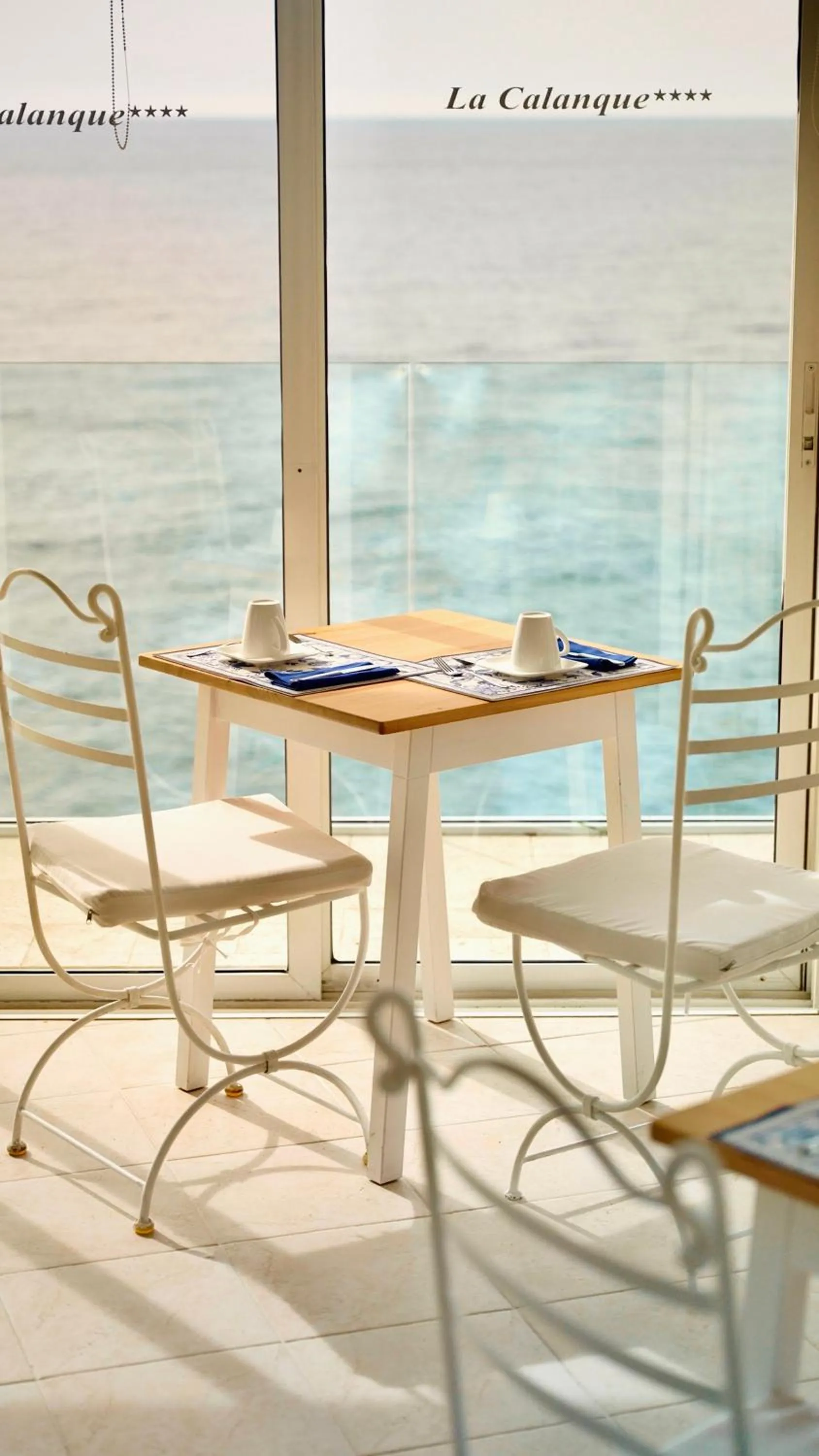 Breakfast in Hotel La Calanque