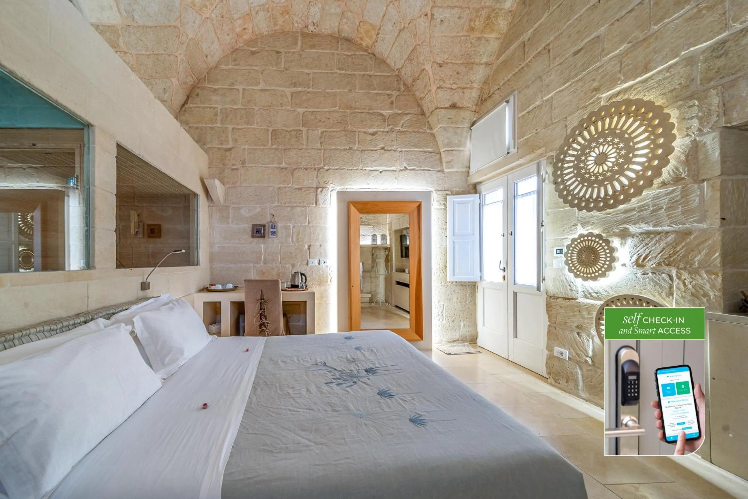 Bed in Corte Dei Granai Meeting & SPA - Raro Rooms Collection