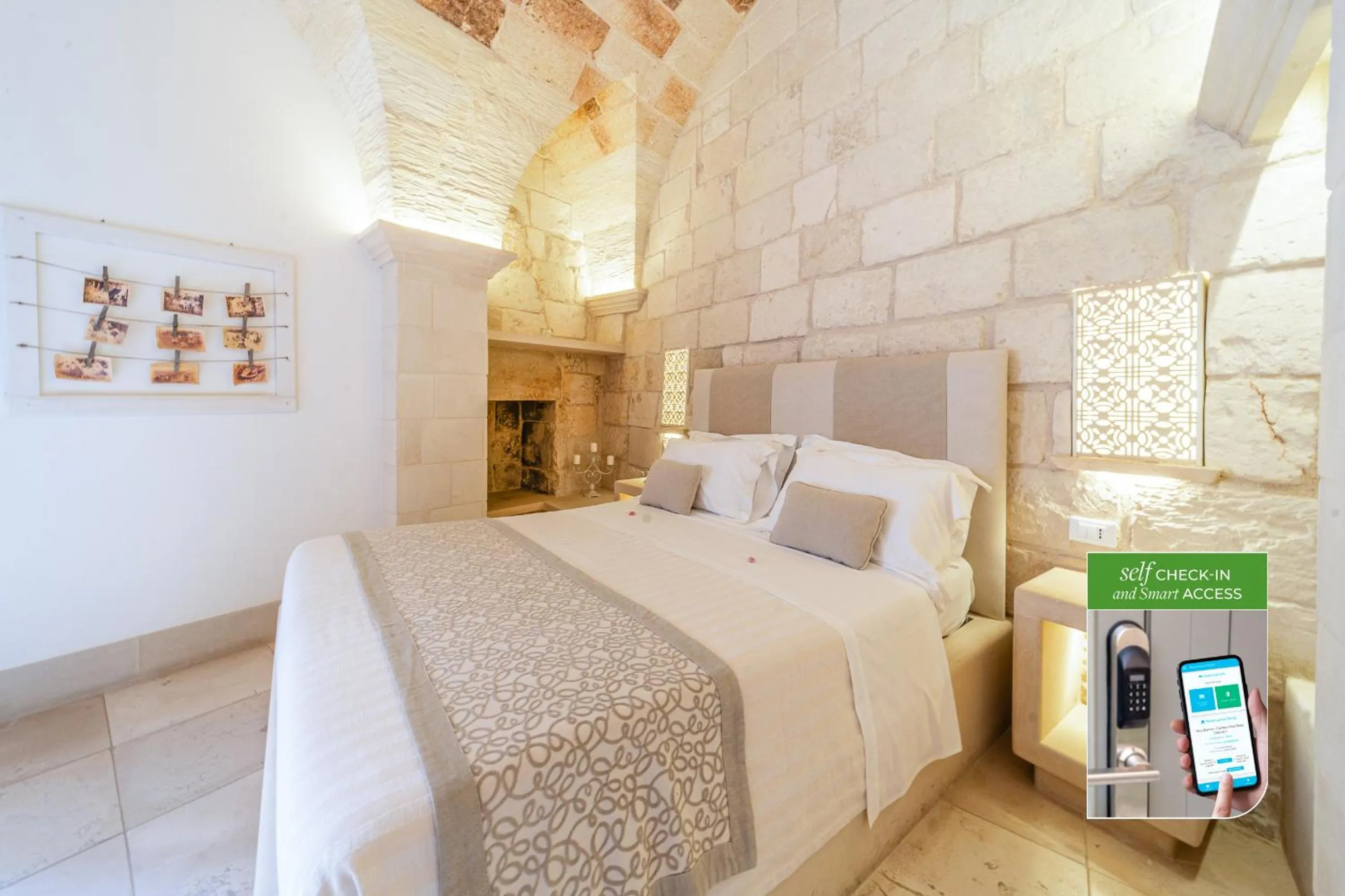 Bed in Corte Dei Granai Meeting & SPA - Raro Rooms Collection