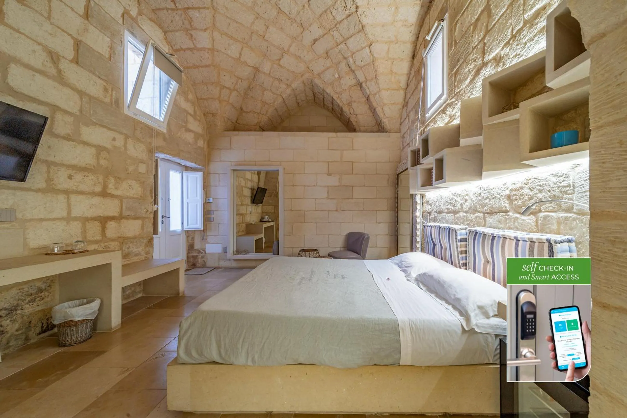 Bed in Corte Dei Granai Meeting & SPA - Raro Rooms Collection