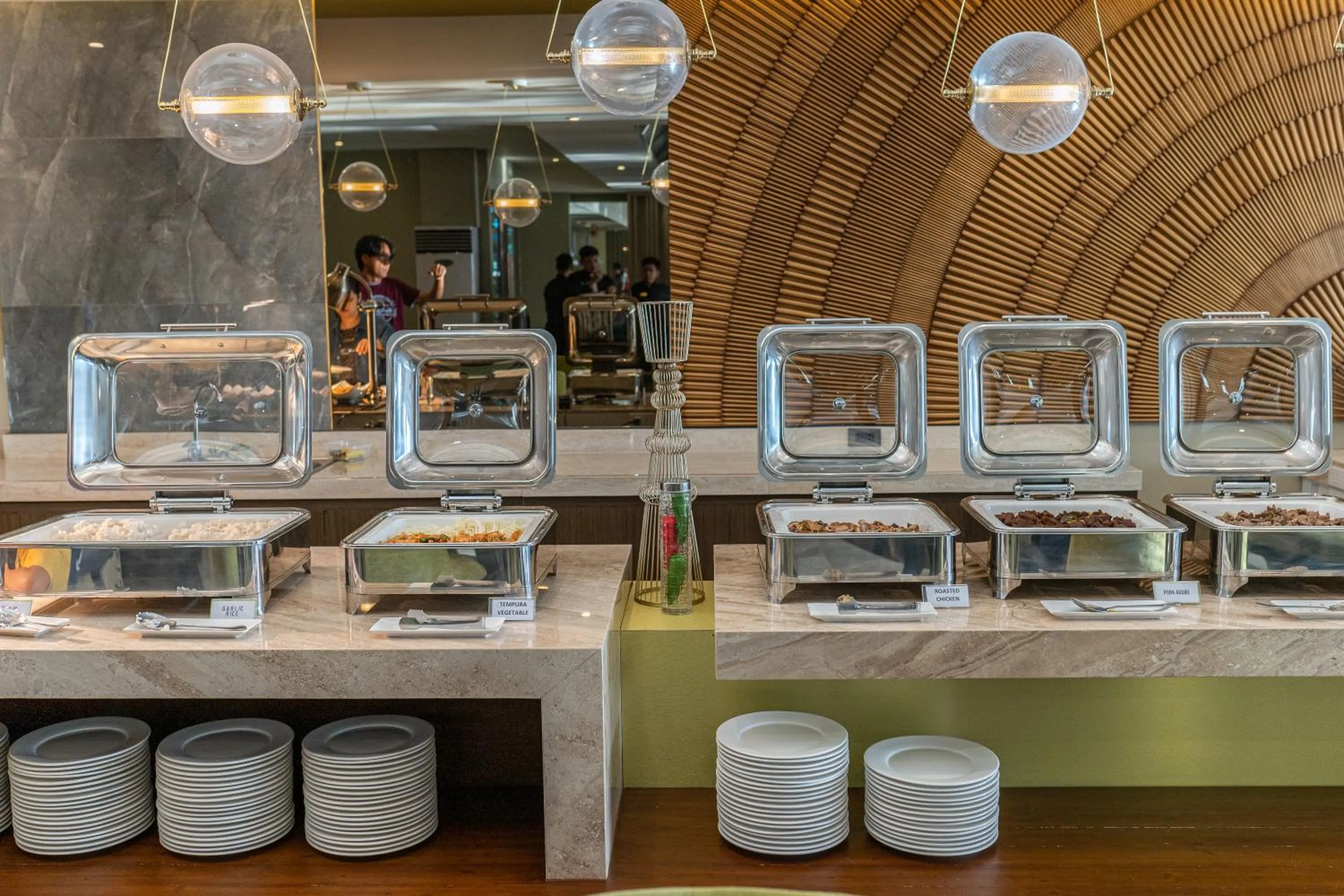 Food and drinks in Zuri Hotel