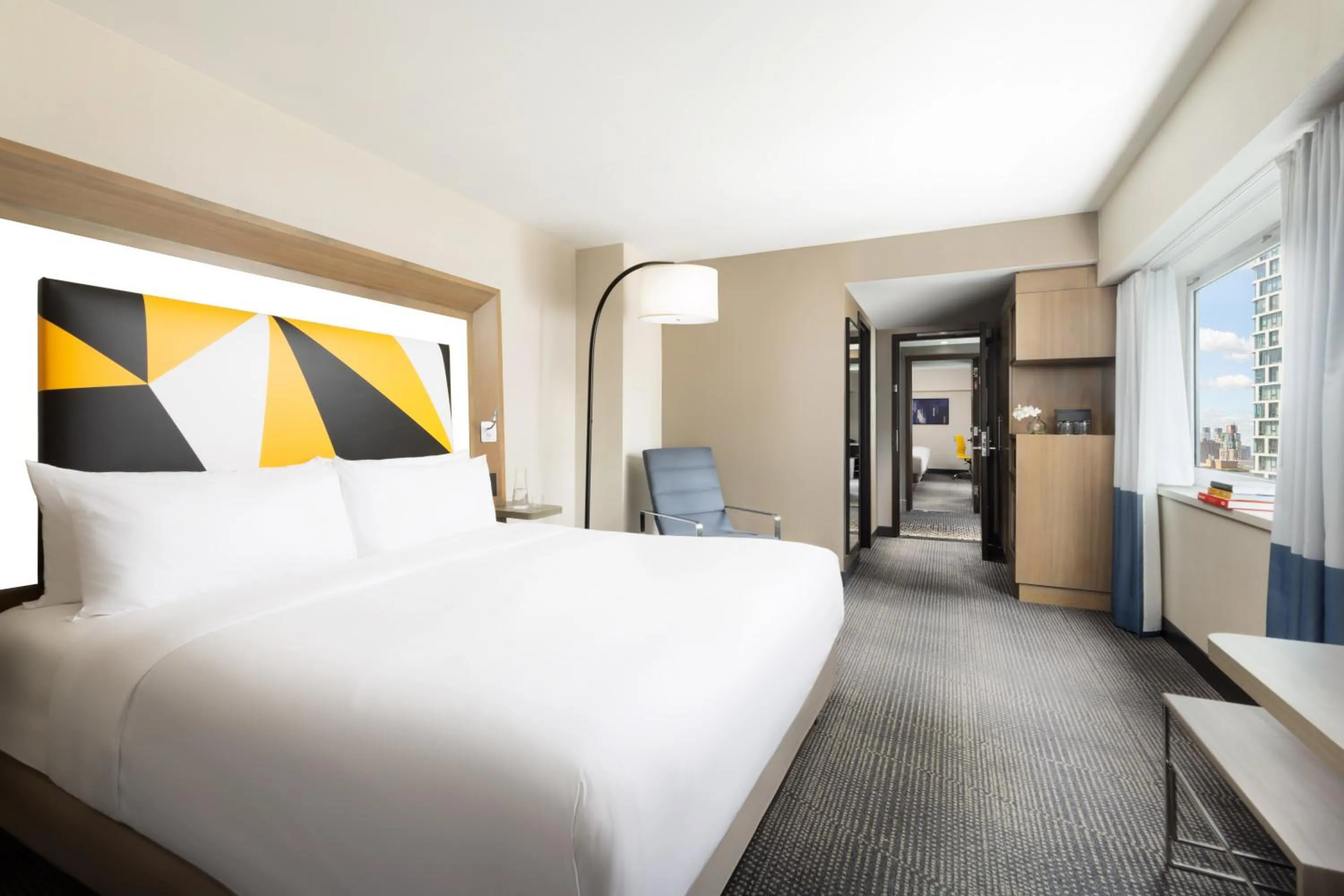 Bedroom, Bed in M Social Hotel Times Square New York