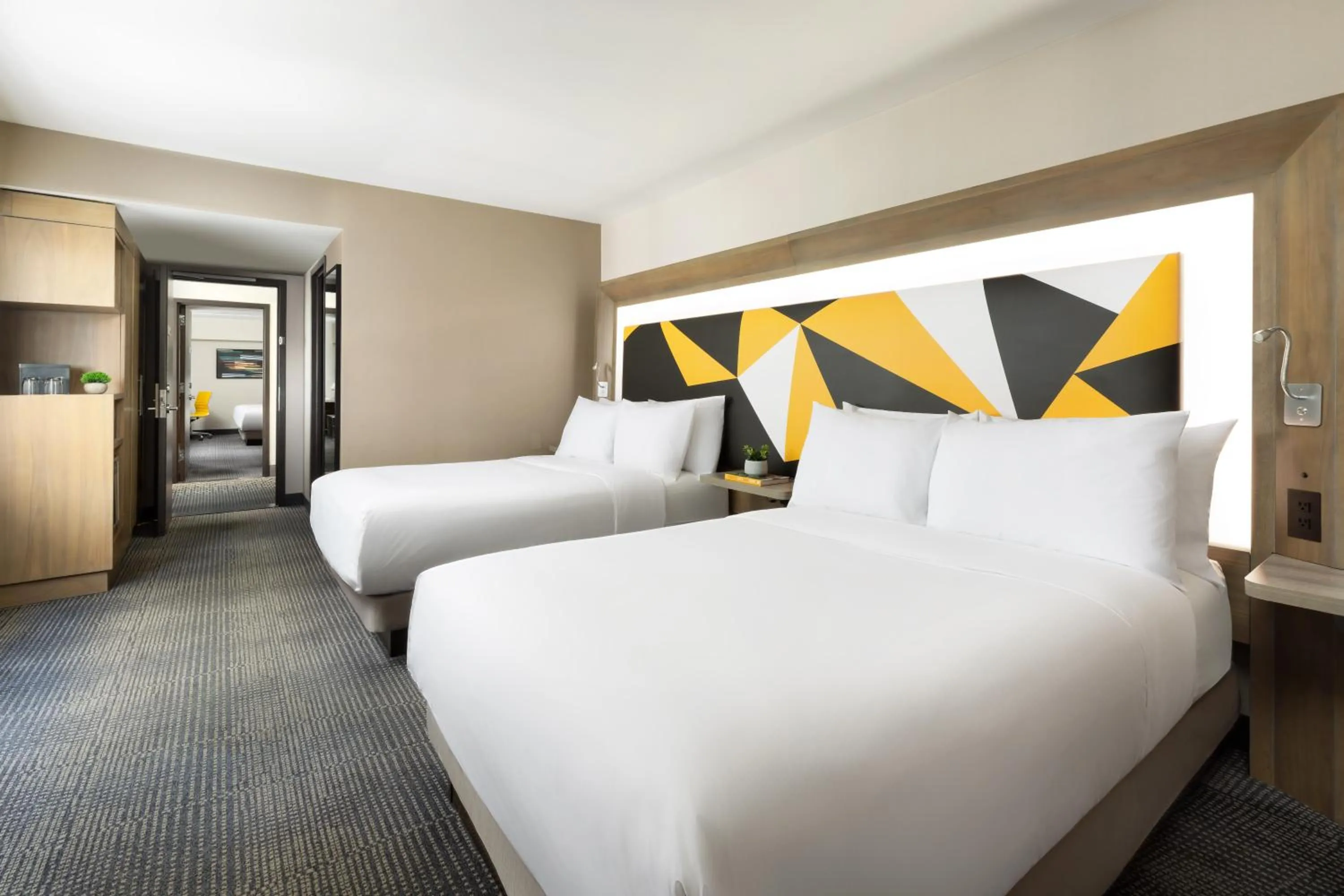 Bedroom, Bed in M Social Hotel Times Square New York