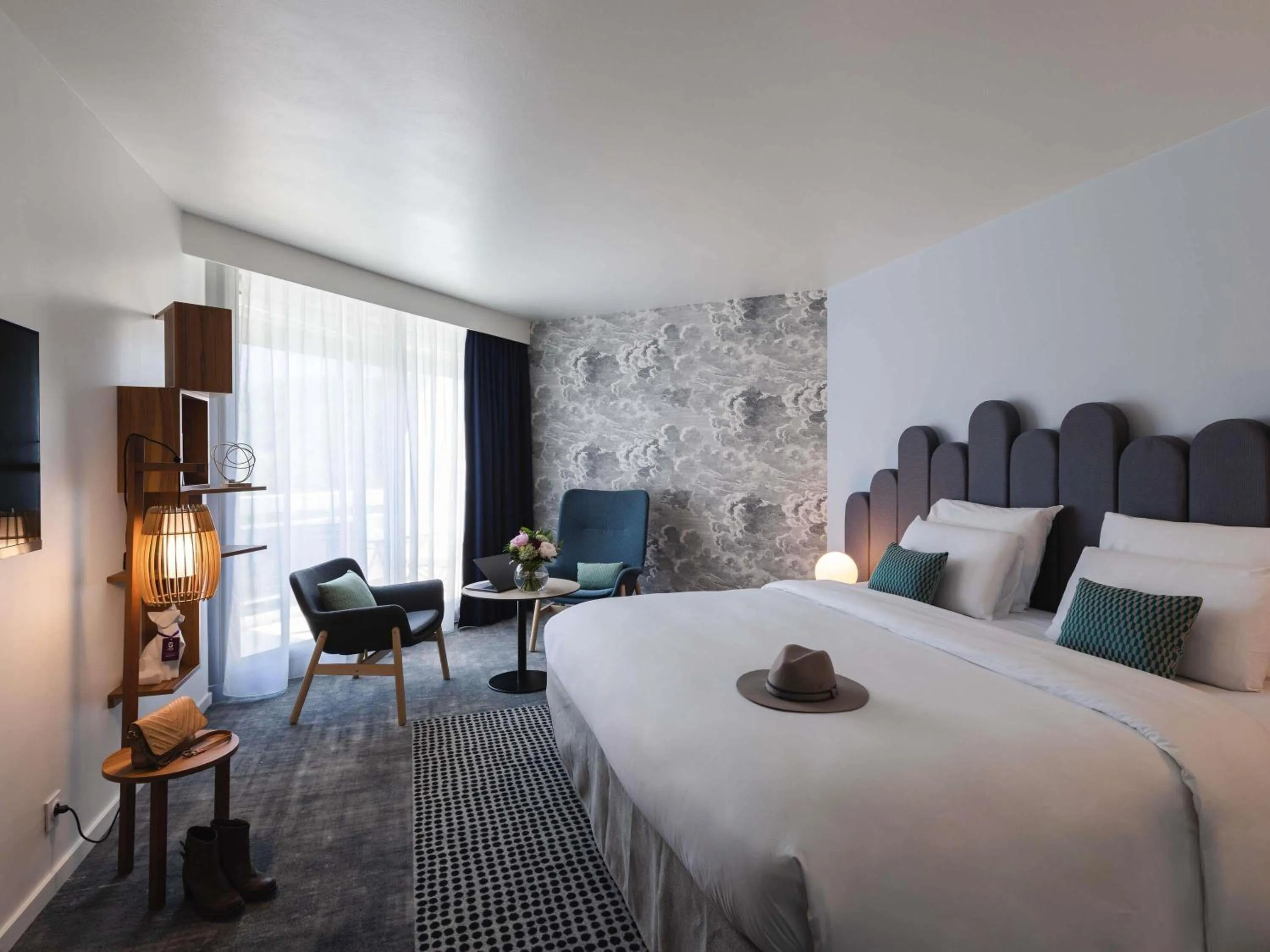 Bedroom, Bed in Mercure Aix-les-Bains Domaine de Marlioz Hôtel & Spa