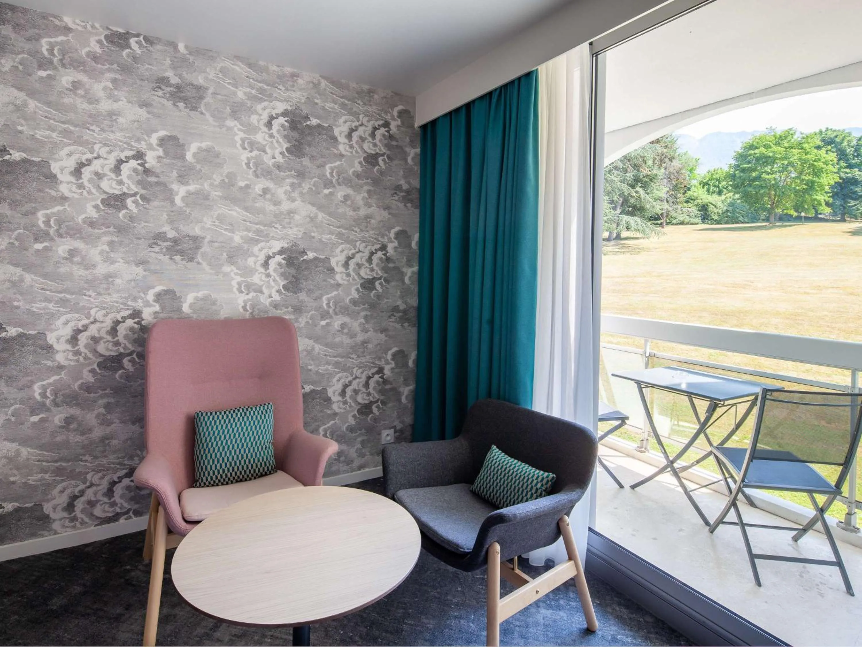 Property building in Mercure Aix-les-Bains Domaine de Marlioz Hôtel & Spa