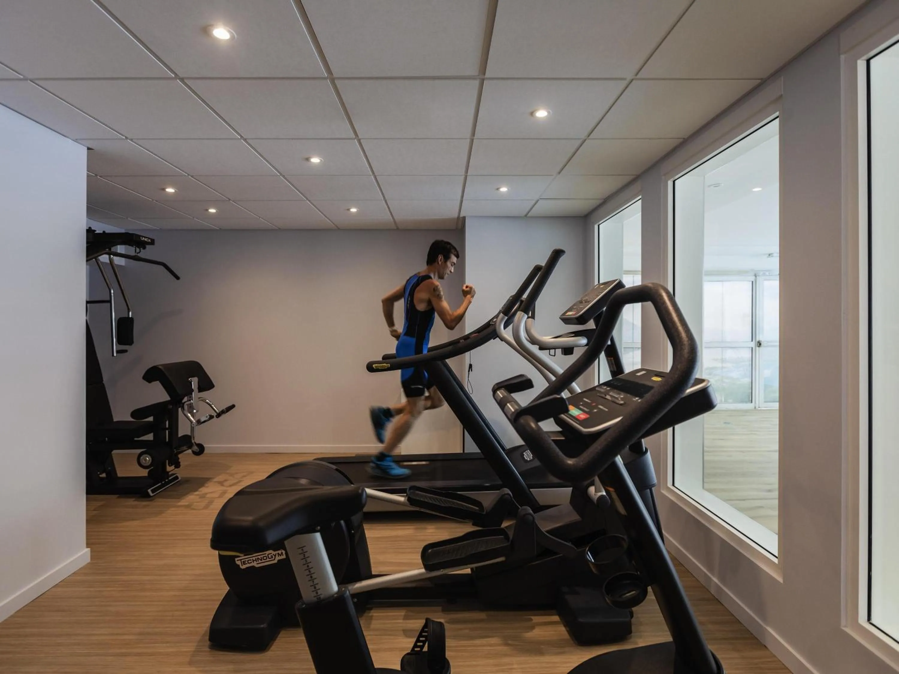 Fitness centre/facilities in Mercure Aix-les-Bains Domaine de Marlioz Hôtel & Spa