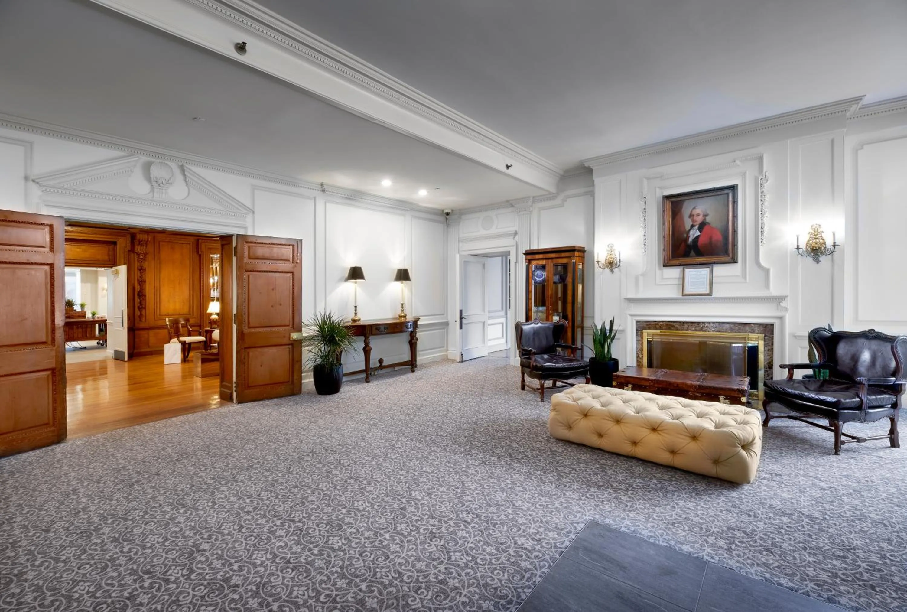Seating area in Tarrytown House Estate