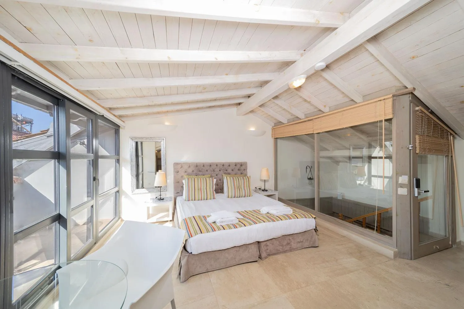 Bed in Alp Pasa Fiore Garden Suites - Special Class