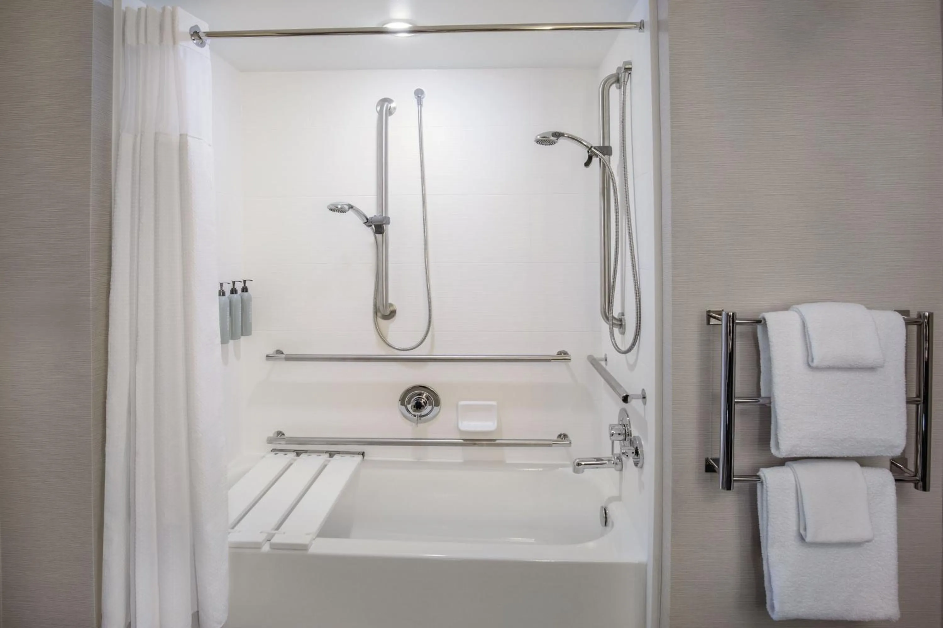 Bathroom in Courtyard by Marriott Boston Billerica Bedford