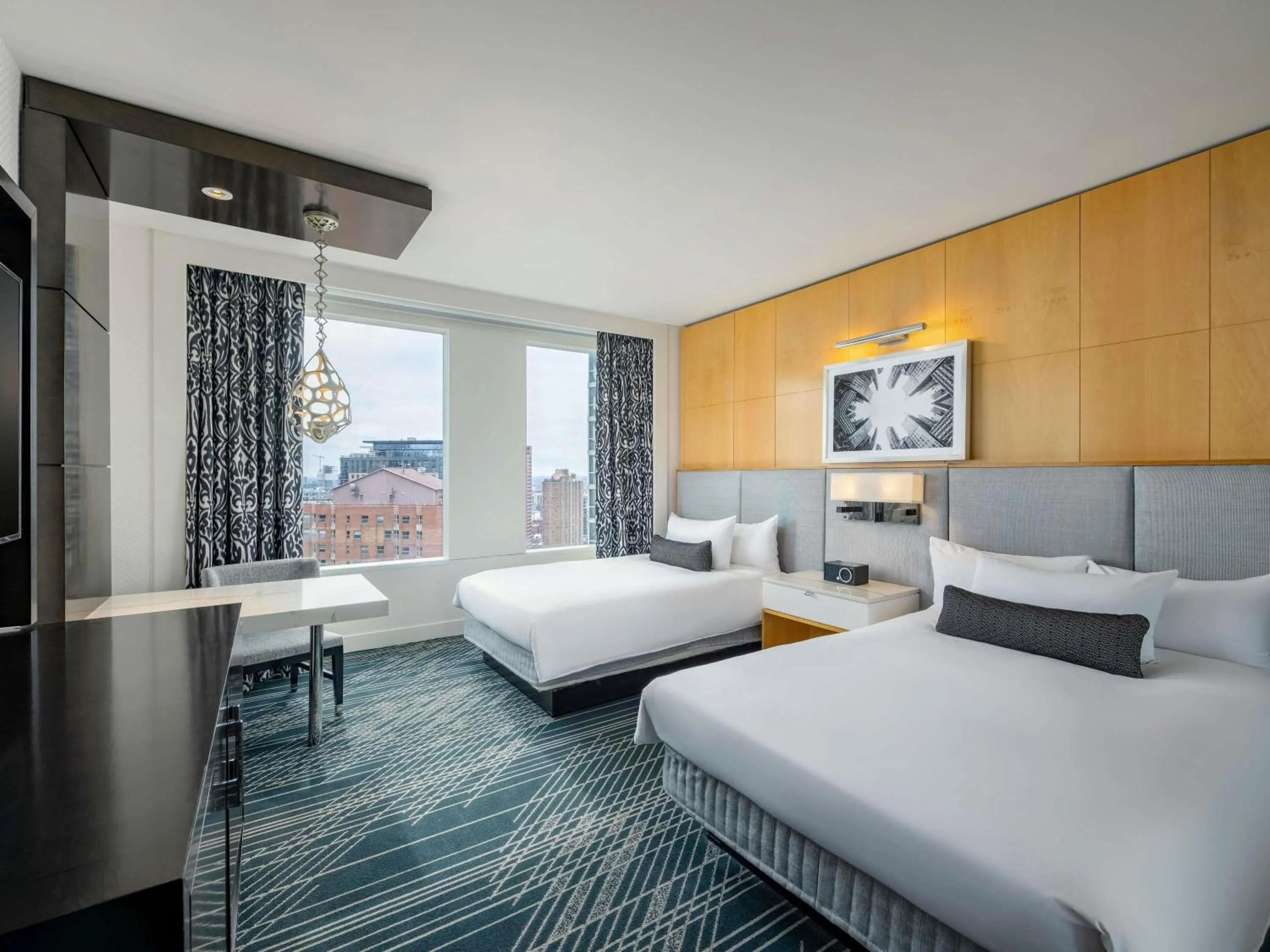 Bedroom, Bed in Sofitel Chicago Magnificent Mile