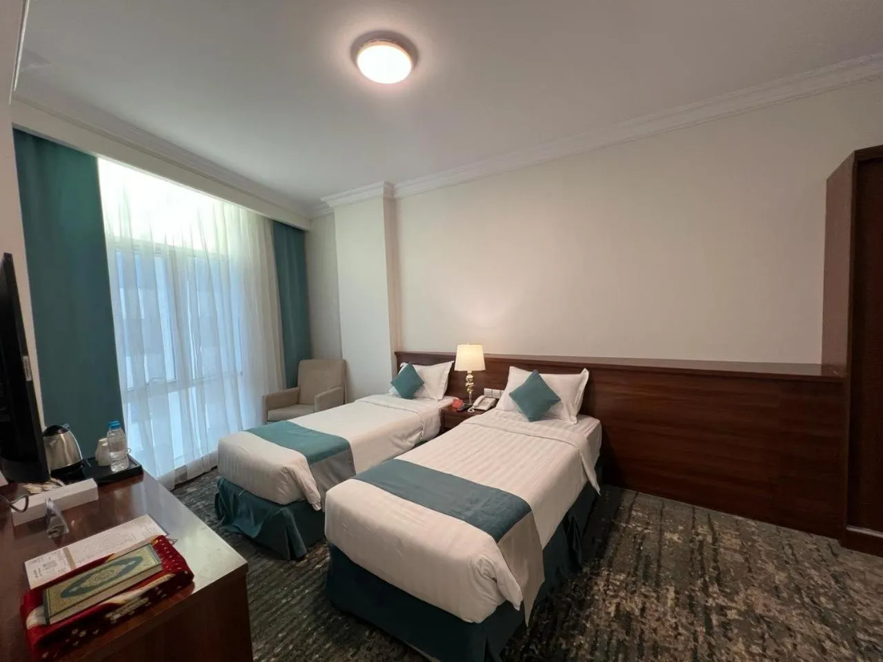 Bedroom in Zaha Al Madina Hotel