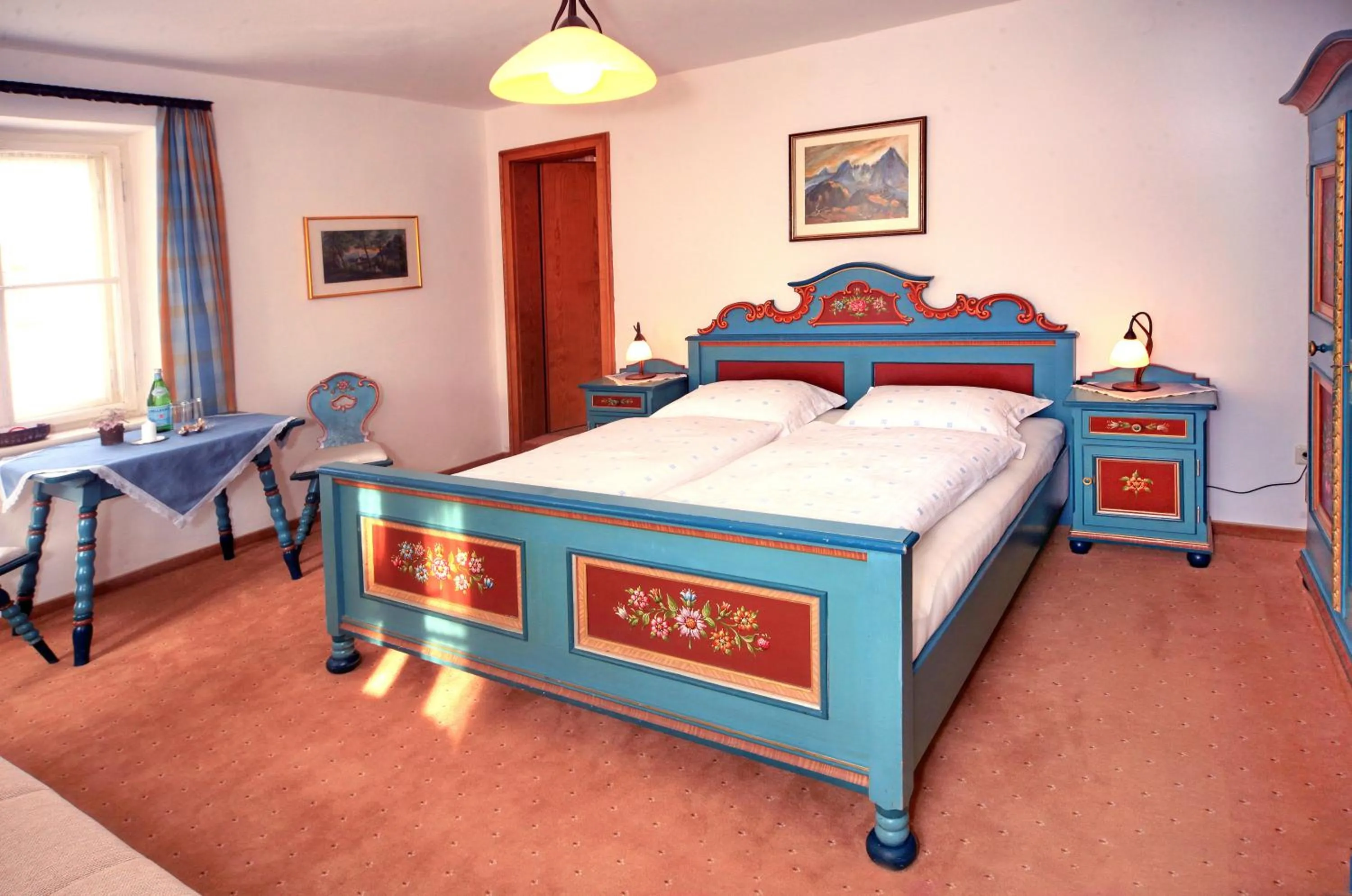 Bedroom, Bed in Villa Egger