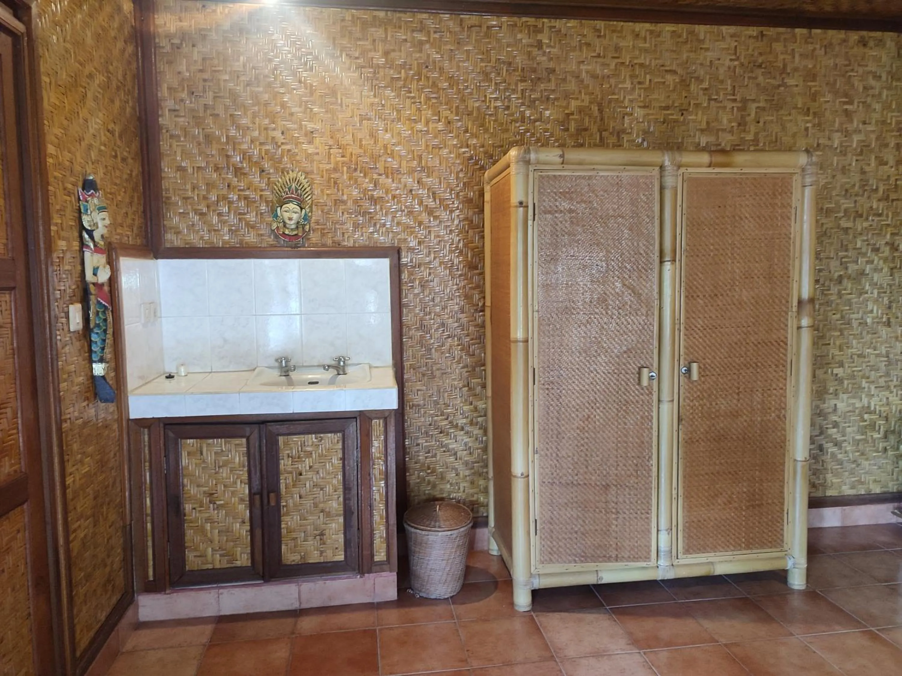 Area and facilities in Sari Wangi Cottage