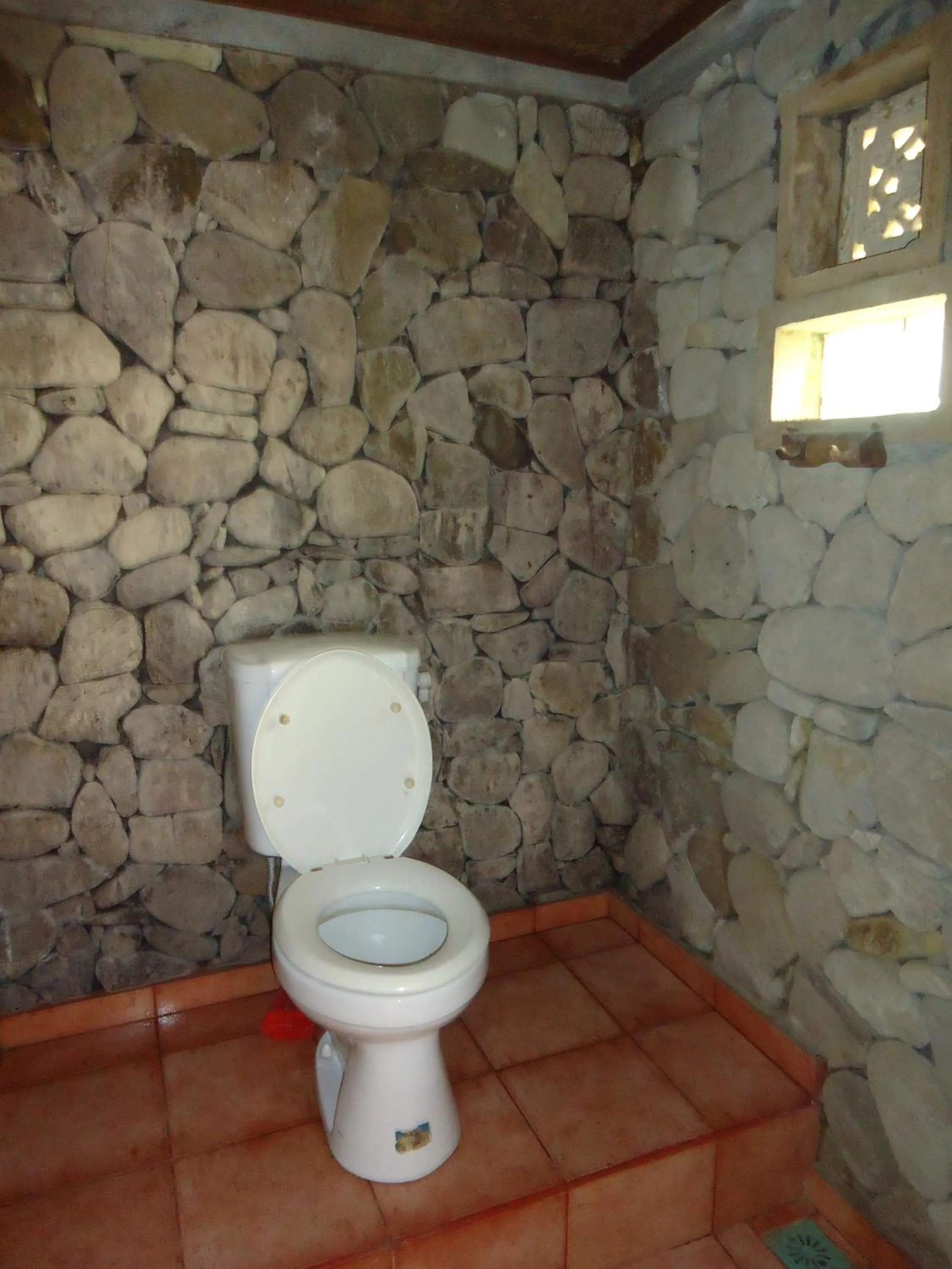 Toilet in Sari Wangi Cottage